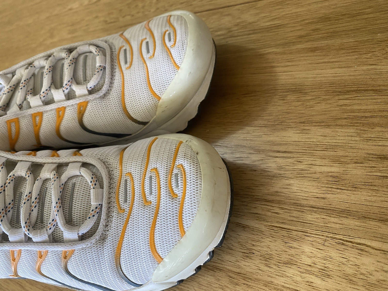 Nike Air Max Plus TN ‘Kumquat Marina’ DV7083-100Sneakers (Women’s US6.5/5Y)