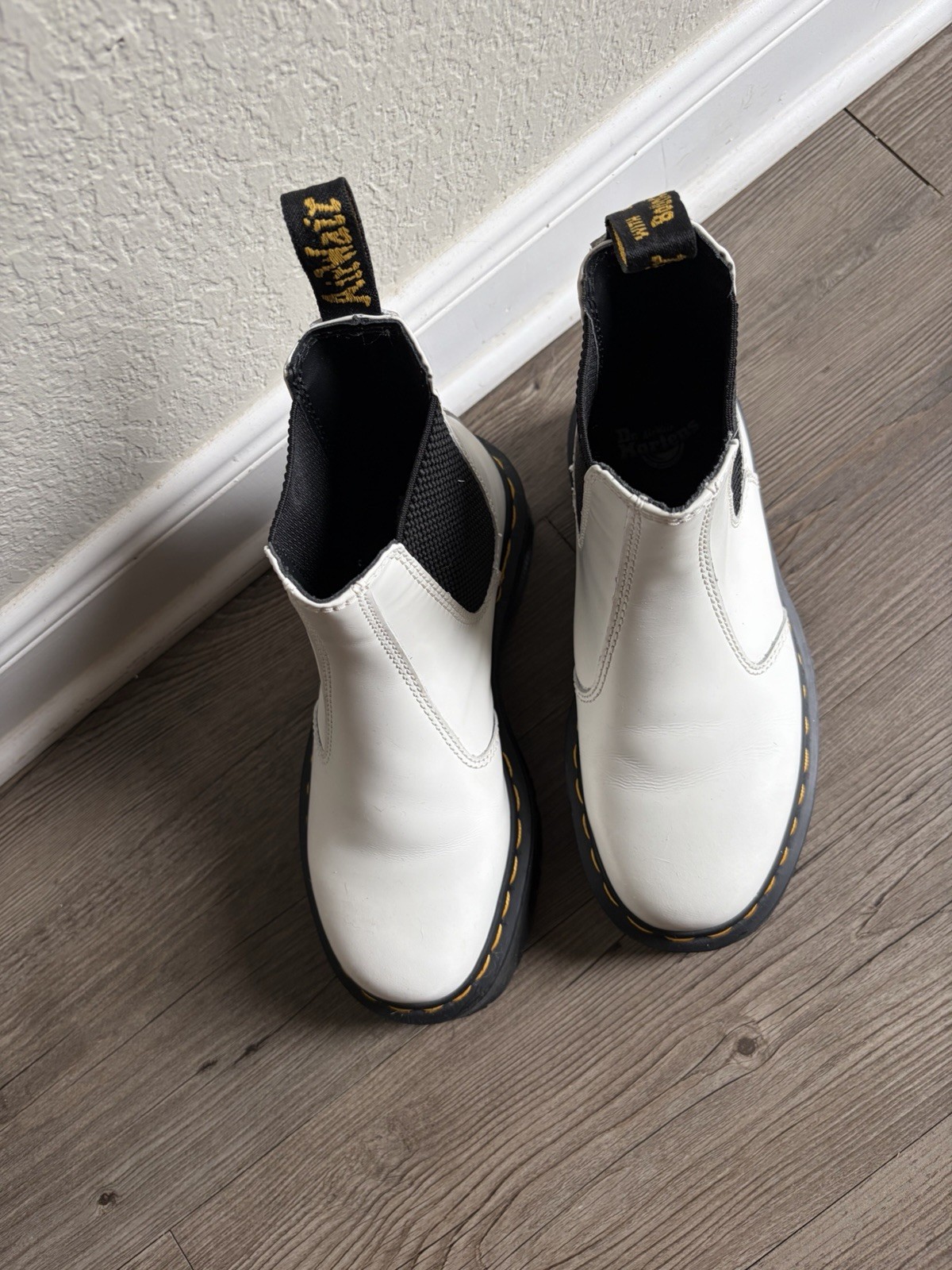 Dr. Martens 2976 Quad Platform Chelsea Boots White Sz M4 W5 EU 36