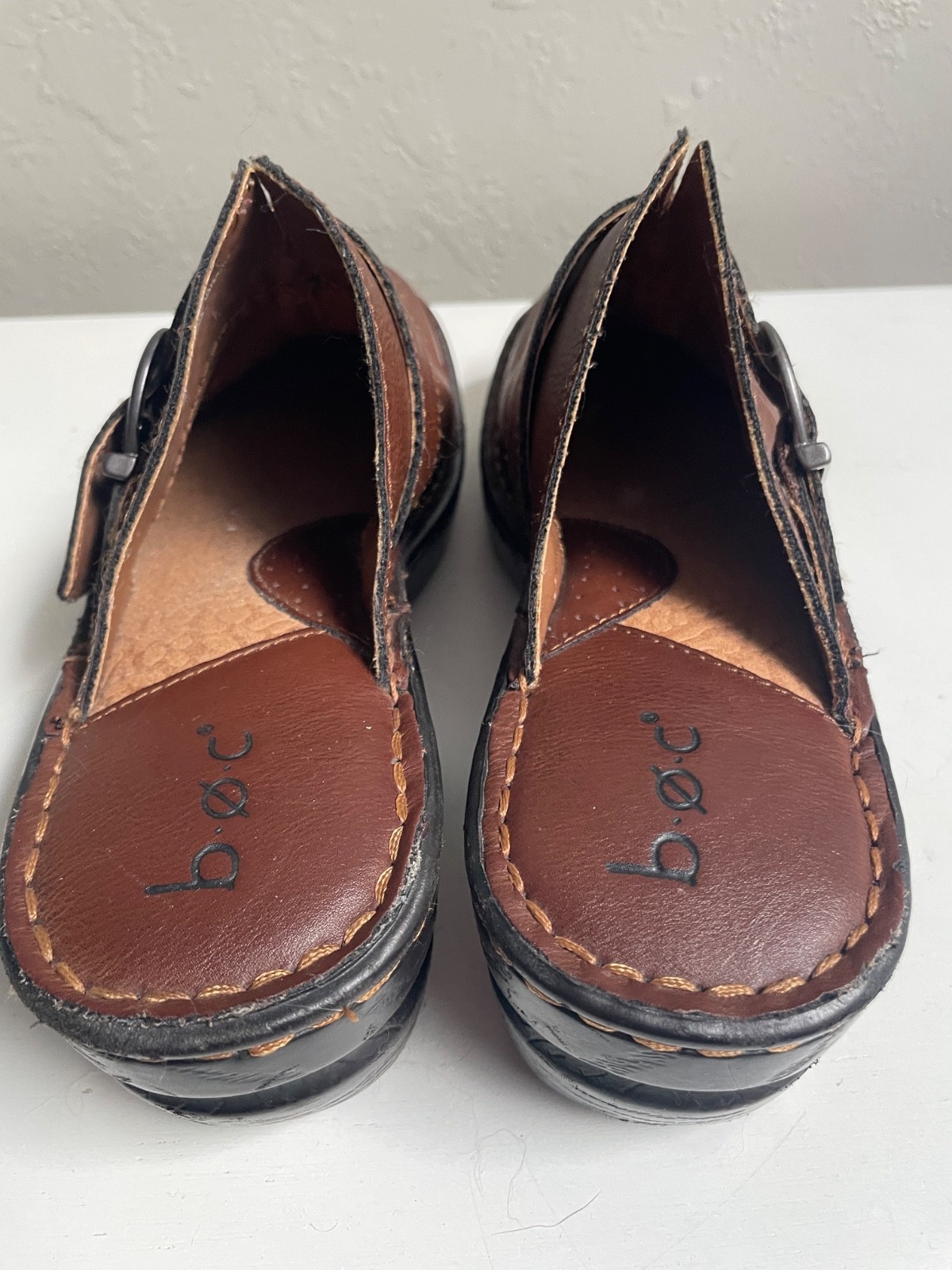 BOC Womens 9m Chocolate Brown Buckle Man Made Leather Clogs/Mules