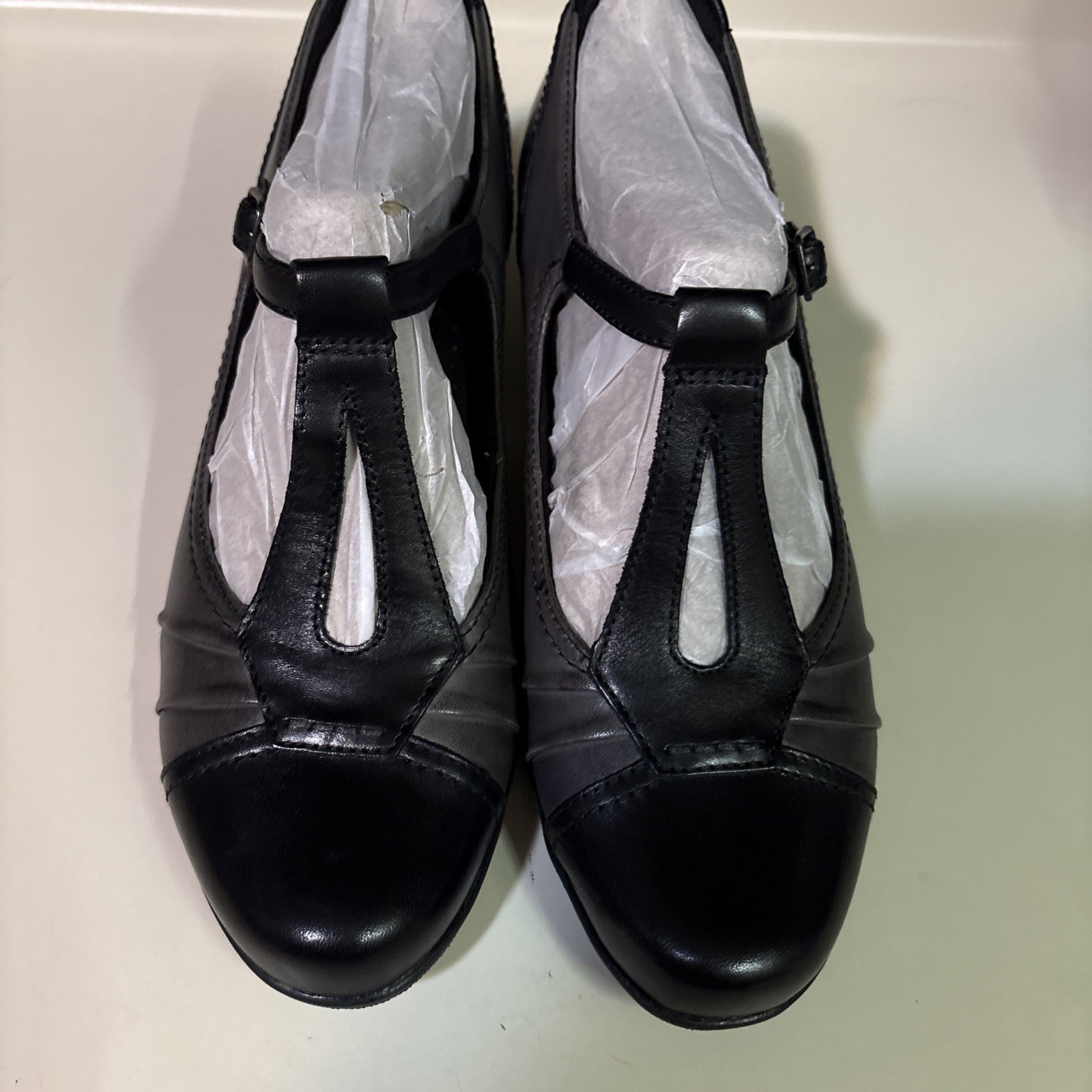 Earth Wanderlust Shoes Womens Size 11B Black Leather Mary Jane Comfort Low Heels