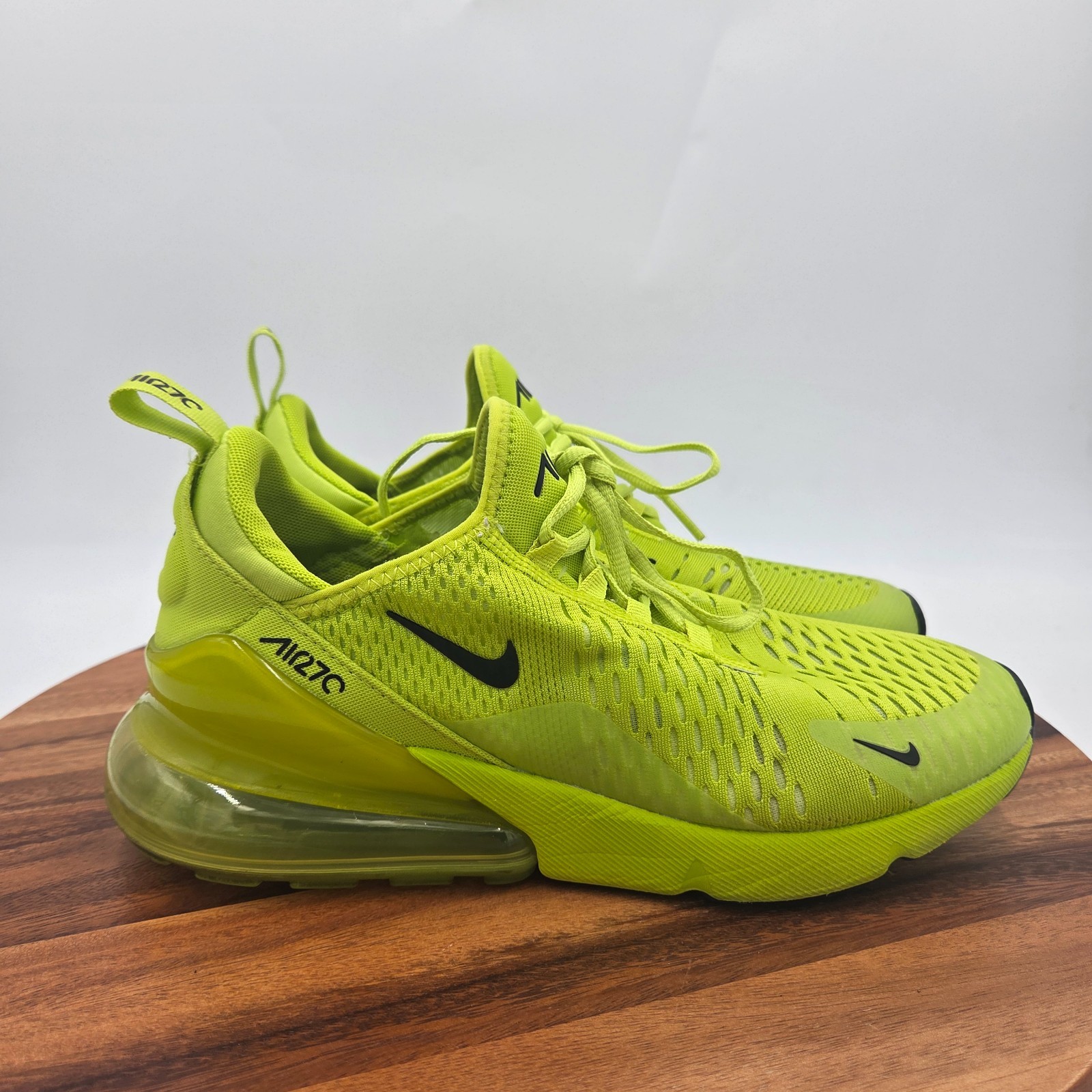 Size 8.5 Nike Air Max 270 Women’s Shoes ‘Atomic Green’ Athletic Running Sneakers