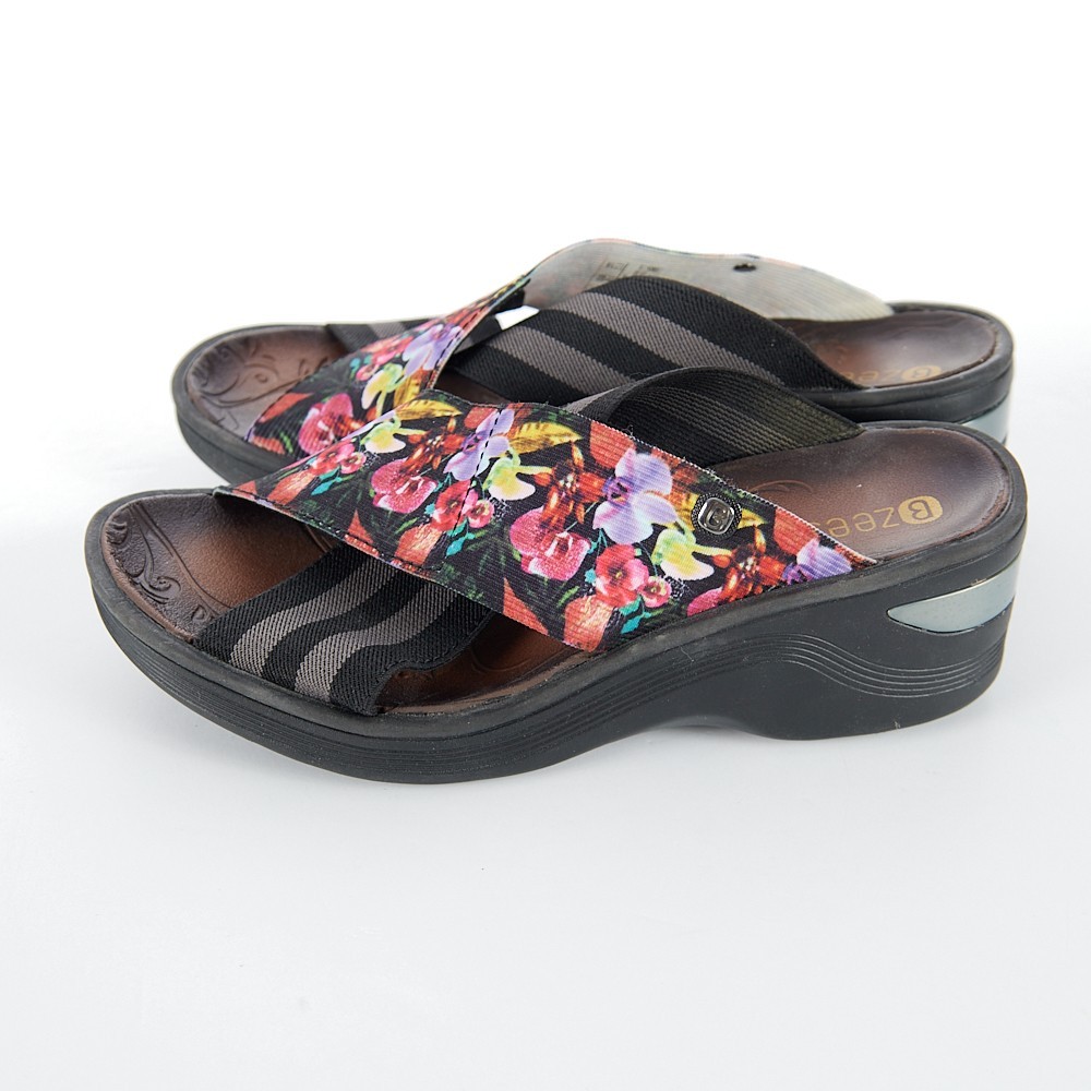 BZEES Desire Wedge Heel Floral Stretch Strap Slide Sandals Women’s Size 6.5