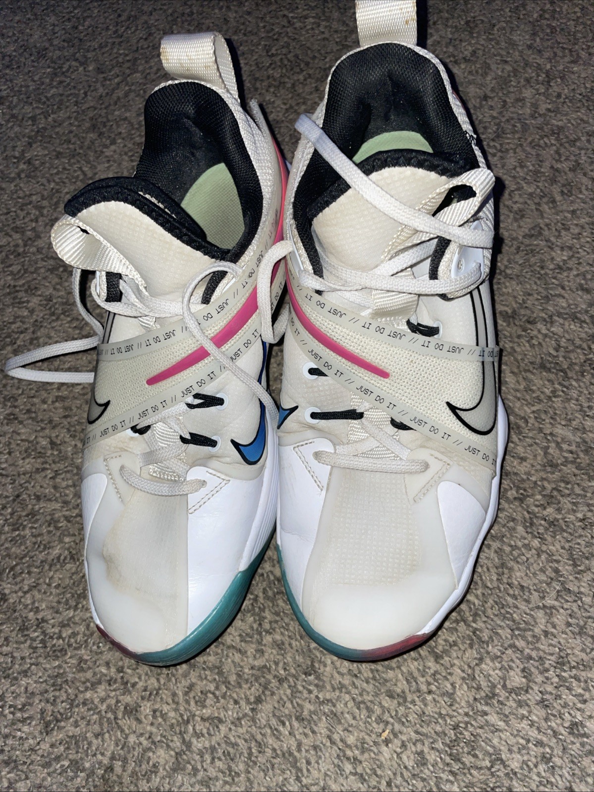 Nike Hyperspeed Court Volleyball Shoes White, Men’s Size 6/Women’s 7.5