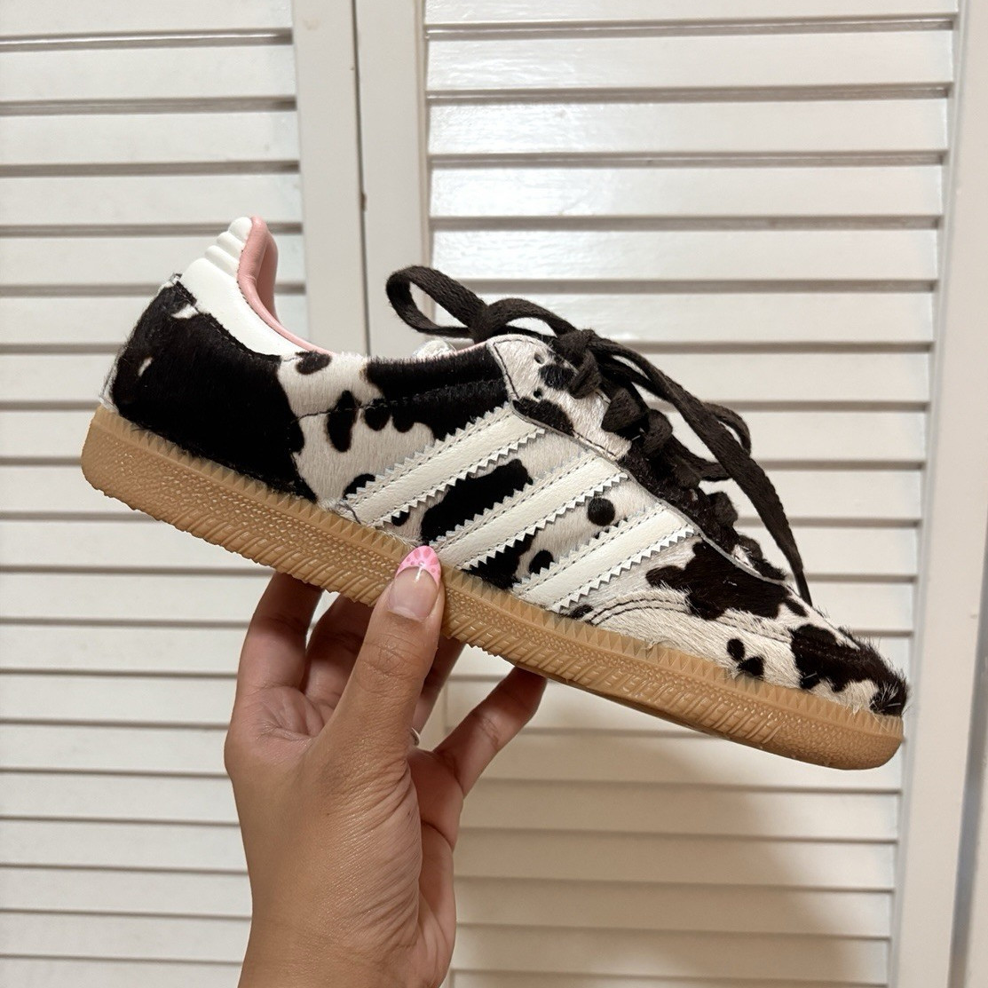 adidas Samba OG W Women’s Cow Print Sneakers Dark Brown/Off White/Gum JR1256