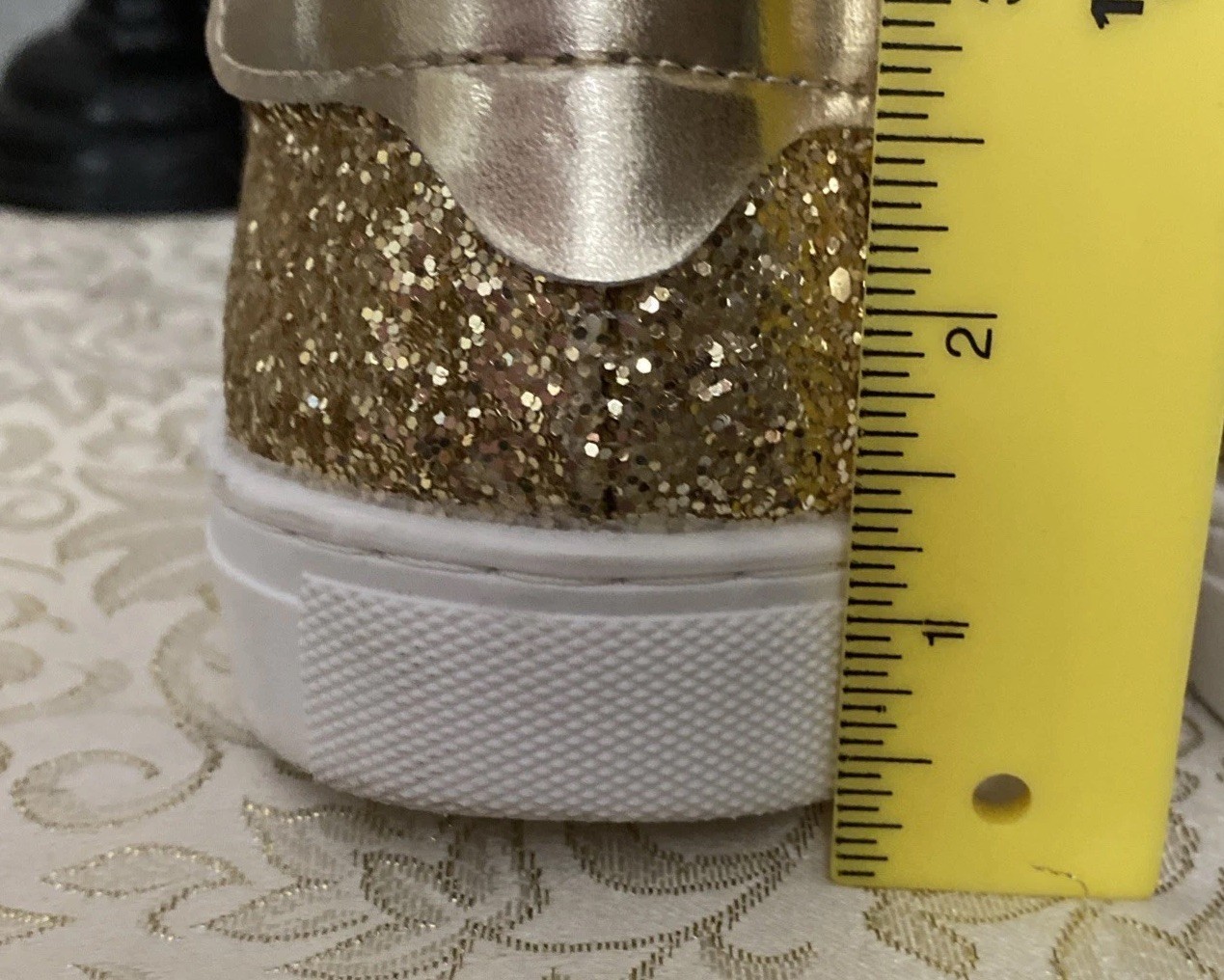 Gold Glitter & Metallic Sneakers Women (Marked 42-More Like a 39/40( US 9M) READ