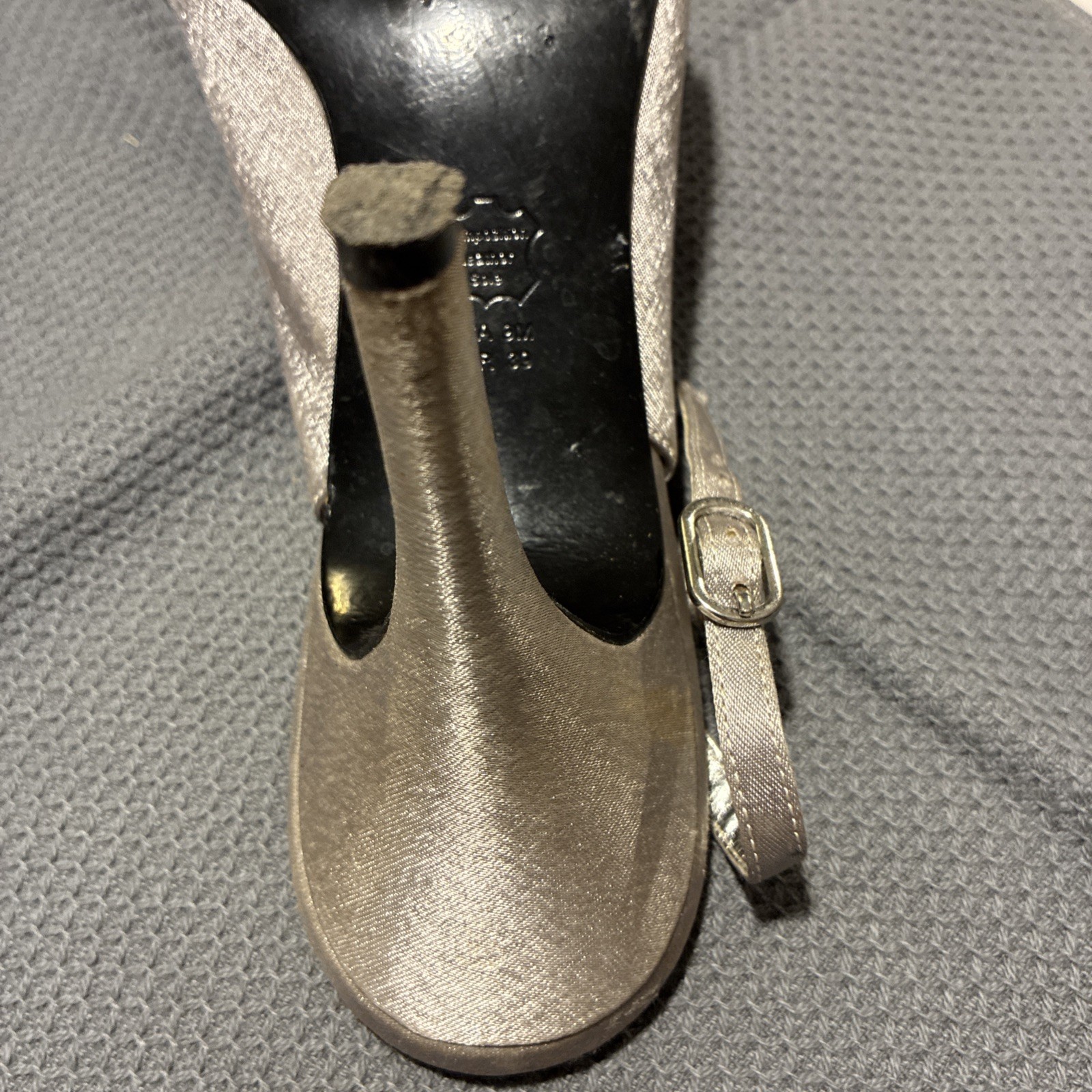 Lulu Townsend Silver Satin Slingback Open Toe Rhinestone Buckle Heels US 9 M