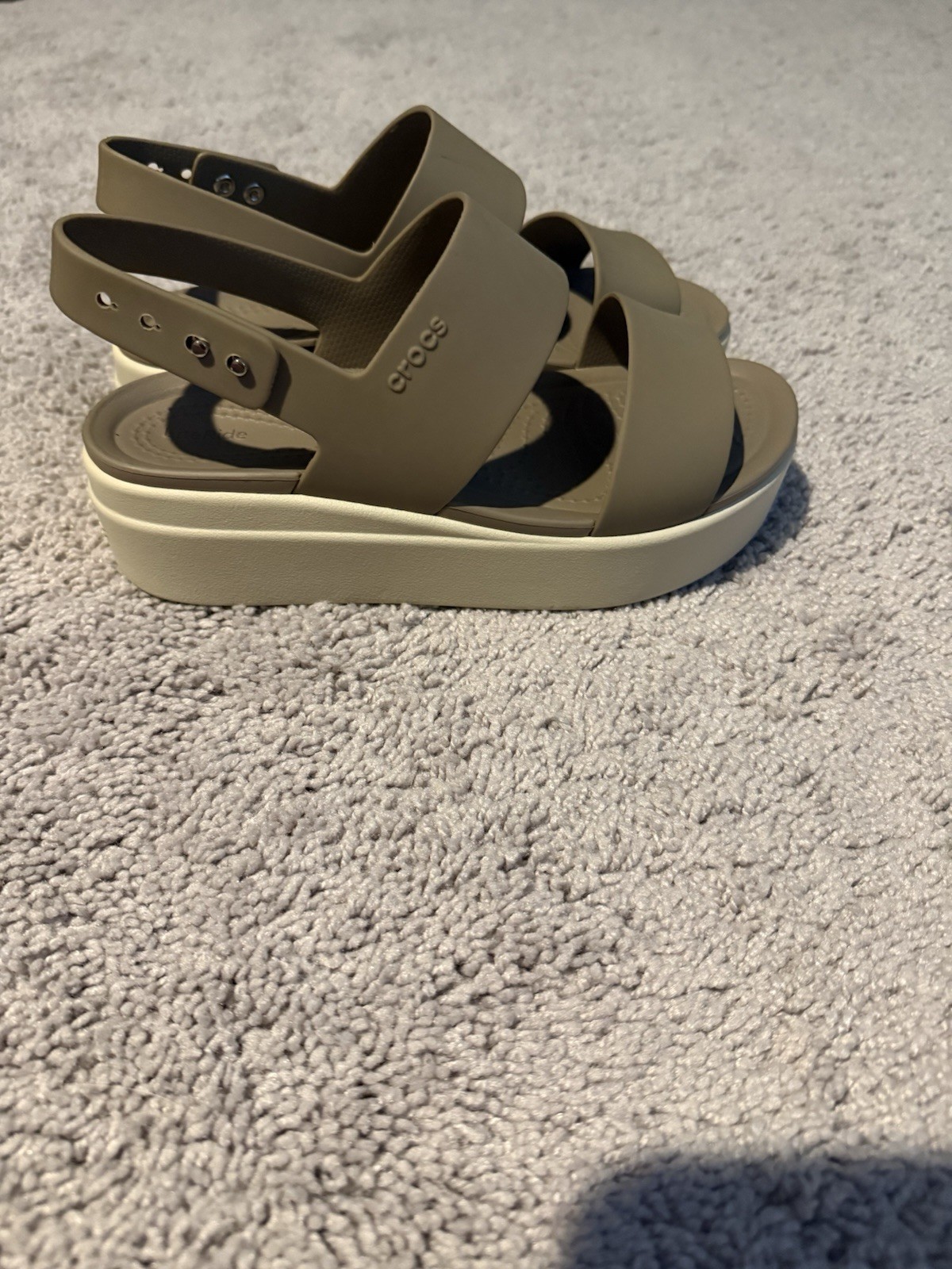 Crocs Brooklyn Wedge Sandals Womens Size 6 Brown Platform Slingback Casual Shoes