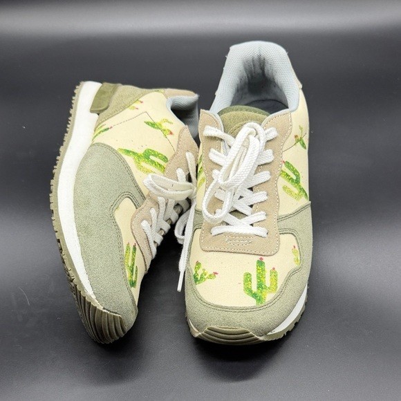 INKKAS Cactus Print Sneakers Women Size 7 US Women 5 US Men Green Tan Lace Up