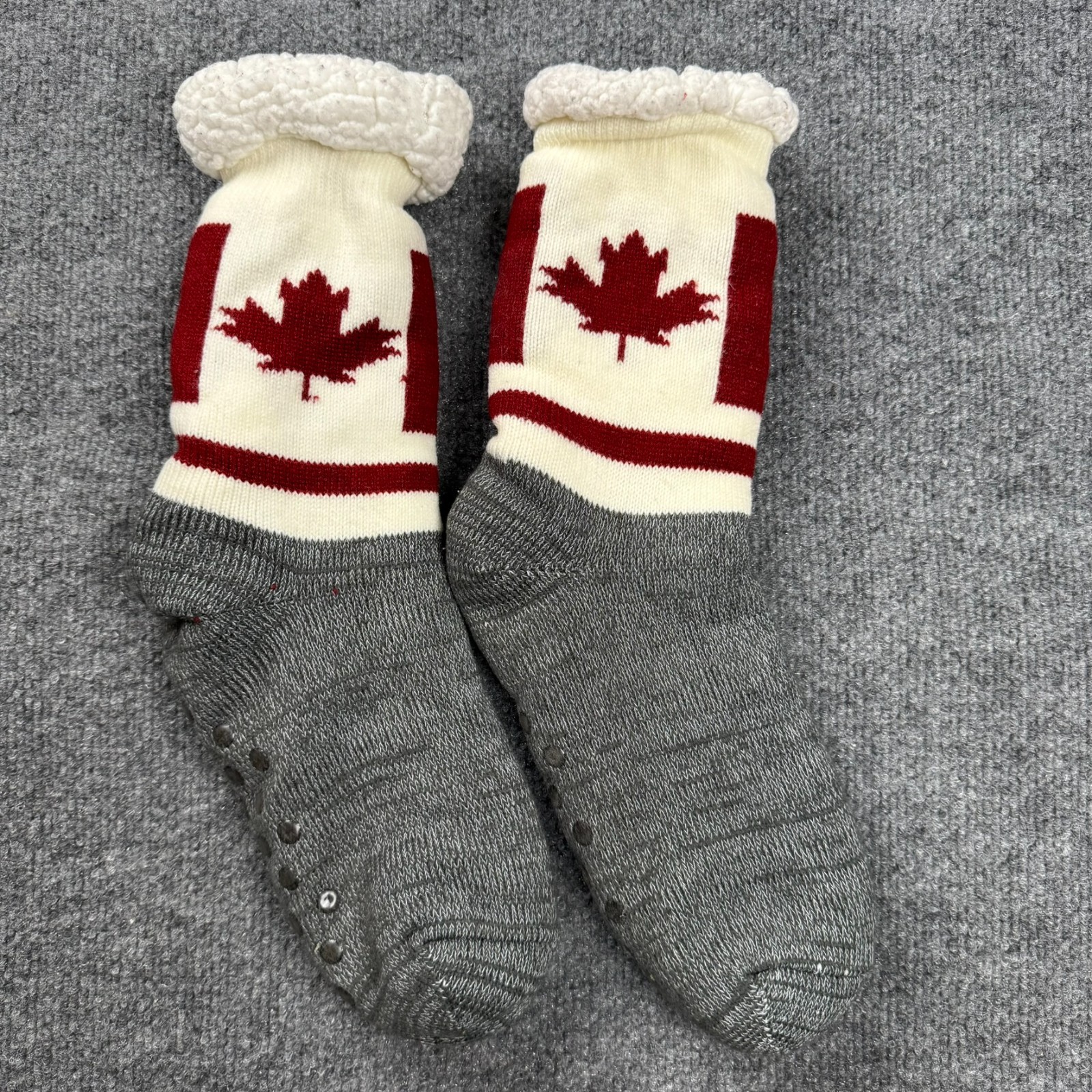 Pre-owned unisex Canadian Flag Sherpa-Lined Non-Slip Slippers