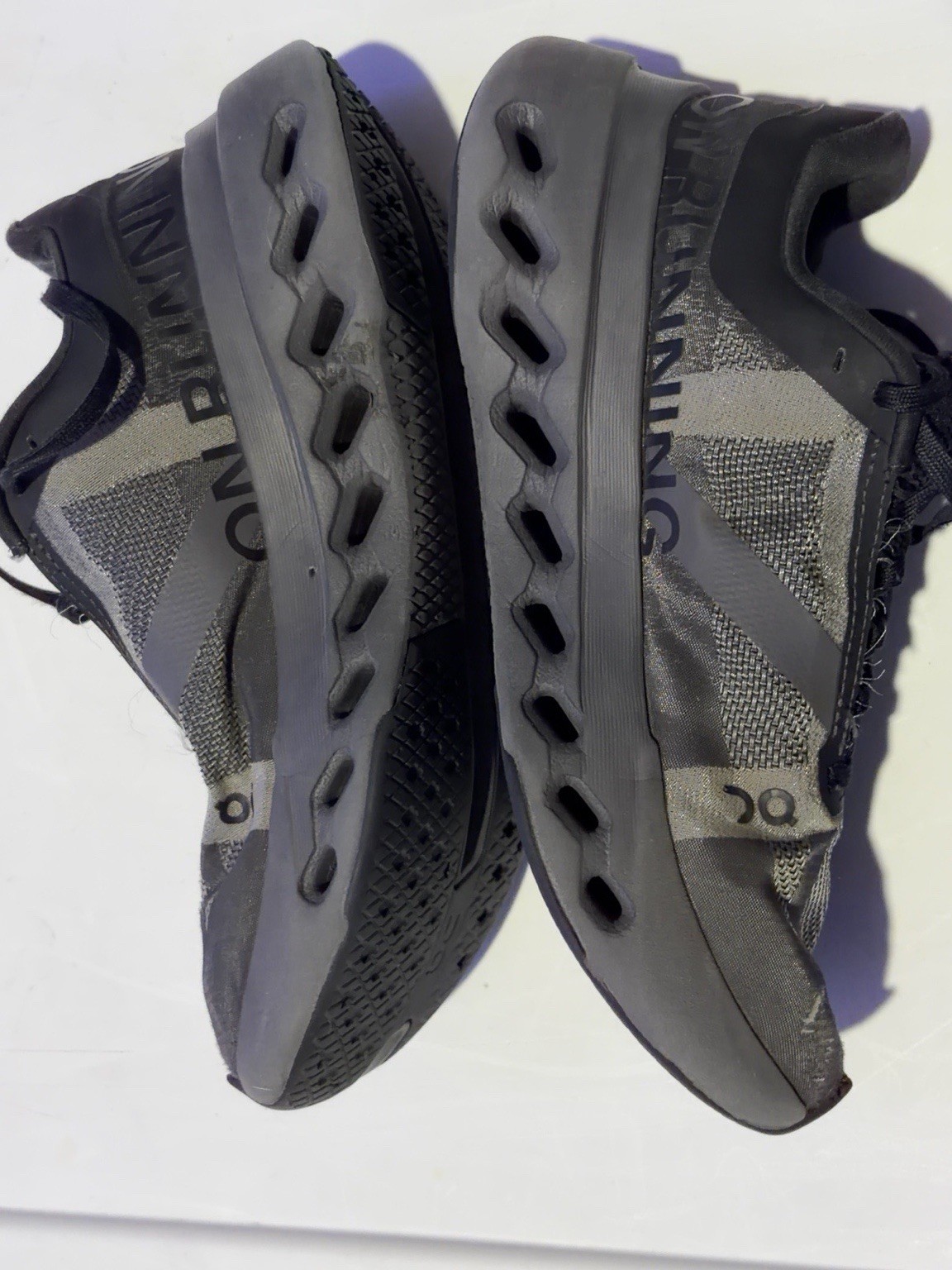 On Running Cloudsurfer Women’s US 5 EU 36 Black Gray Running Shoes CloudTec