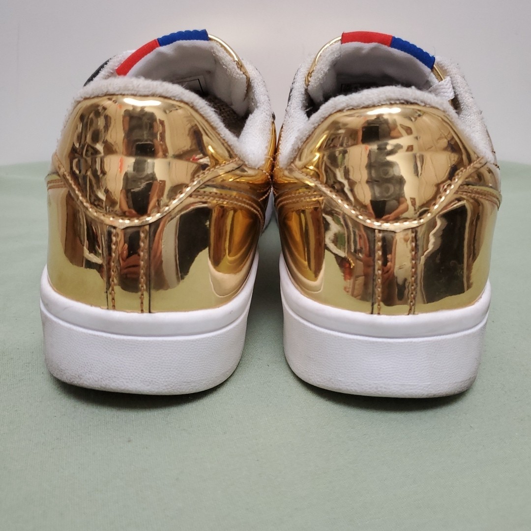 Womens NASA Capsule Shoes Gold Shiny Space Science Sz 7M