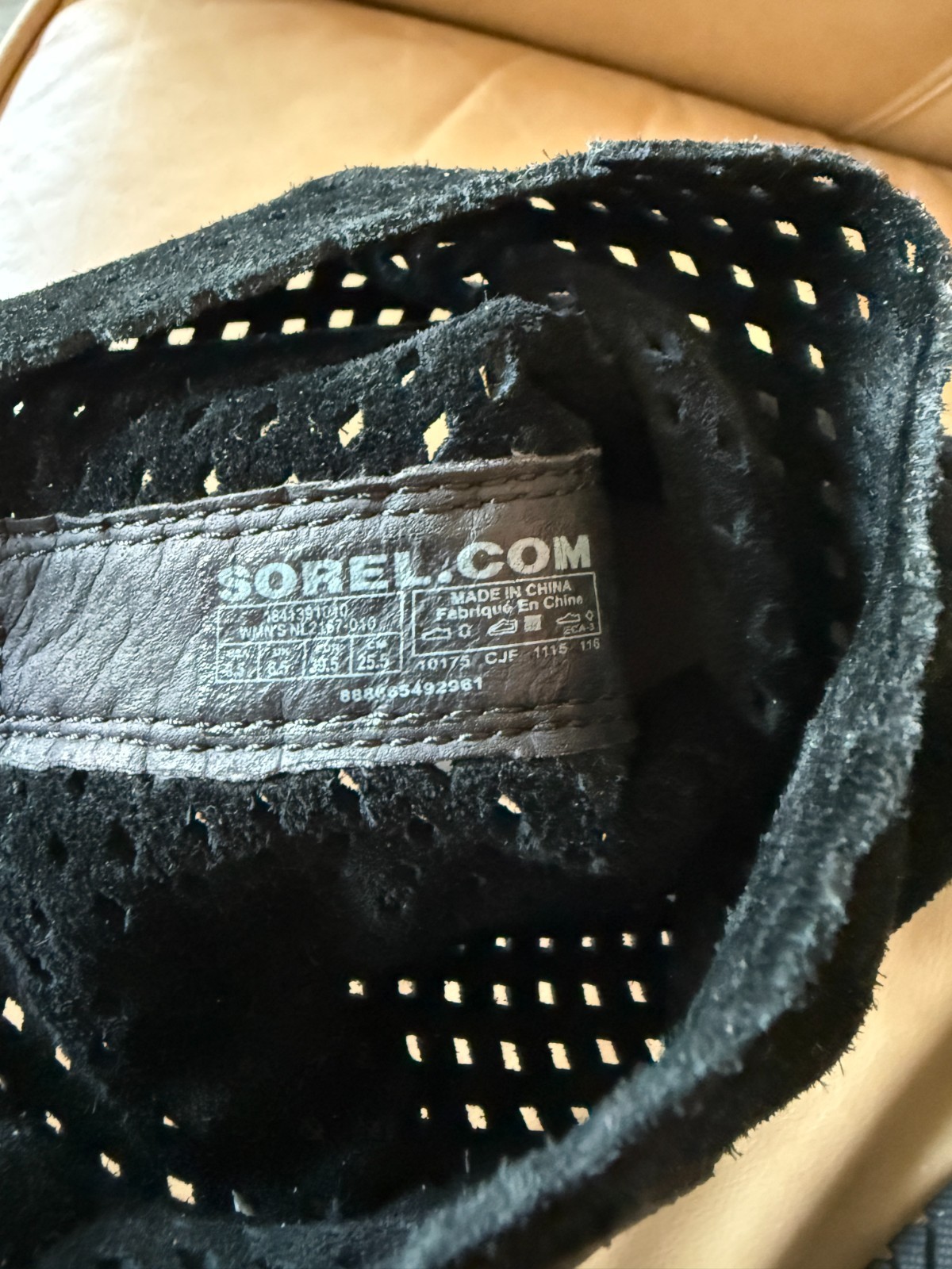 Sorel Boots Women Lacy Leather Cut-outs, Size 8.5