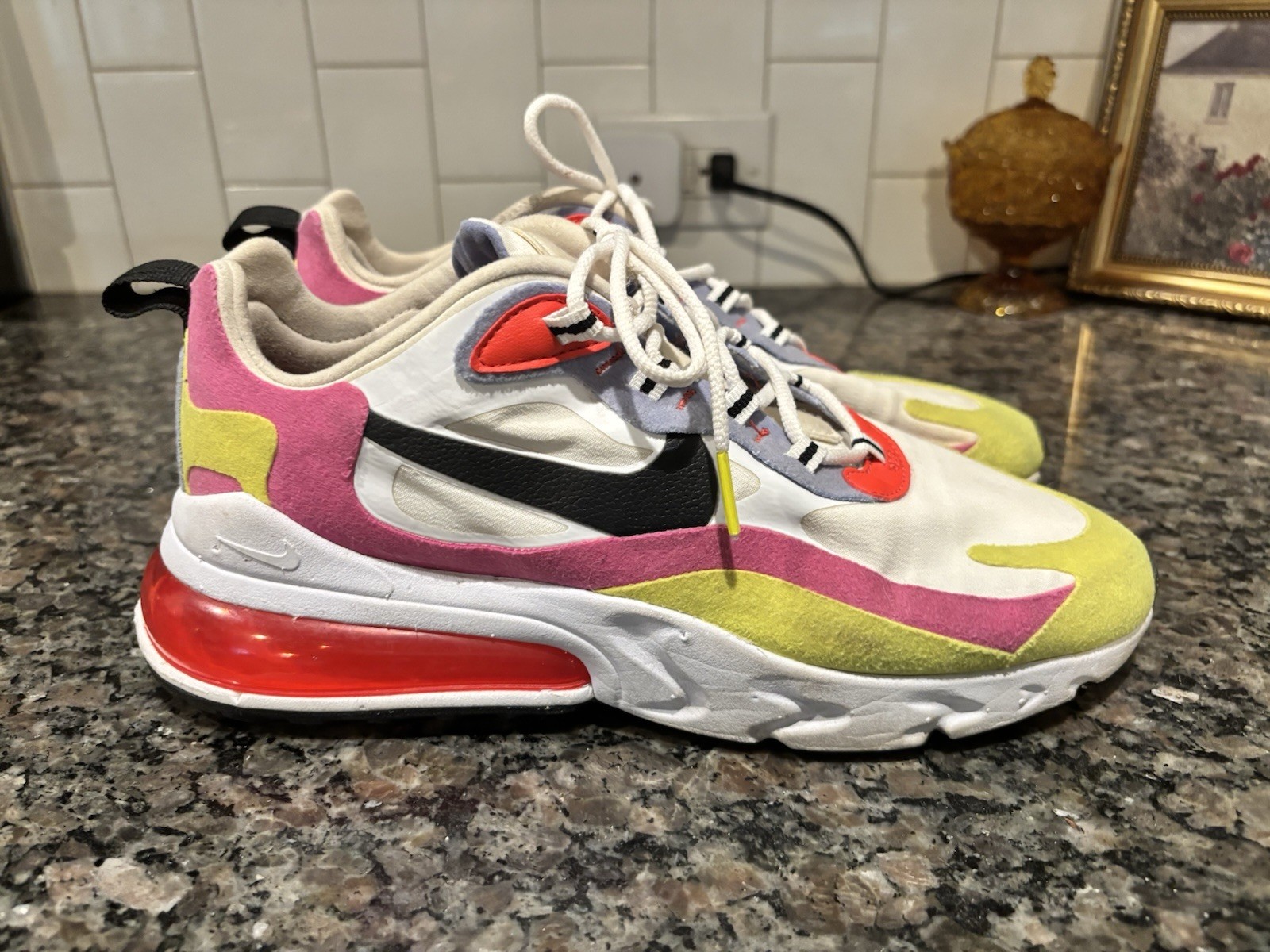 Nike Air Max 270 React Women’s Shoes Size 9.5, White/Pink/Grey, CZ0372-101