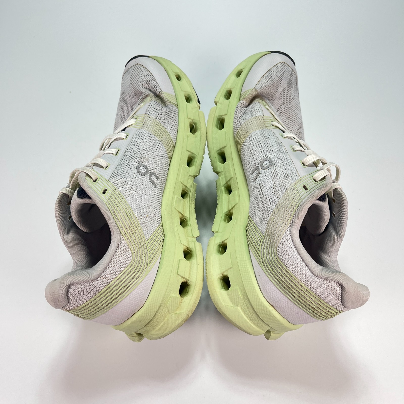 On Cloudgo Sand Zest Lightweight Lace Up Running Shoes 55.98624 Women’s Size 7.5