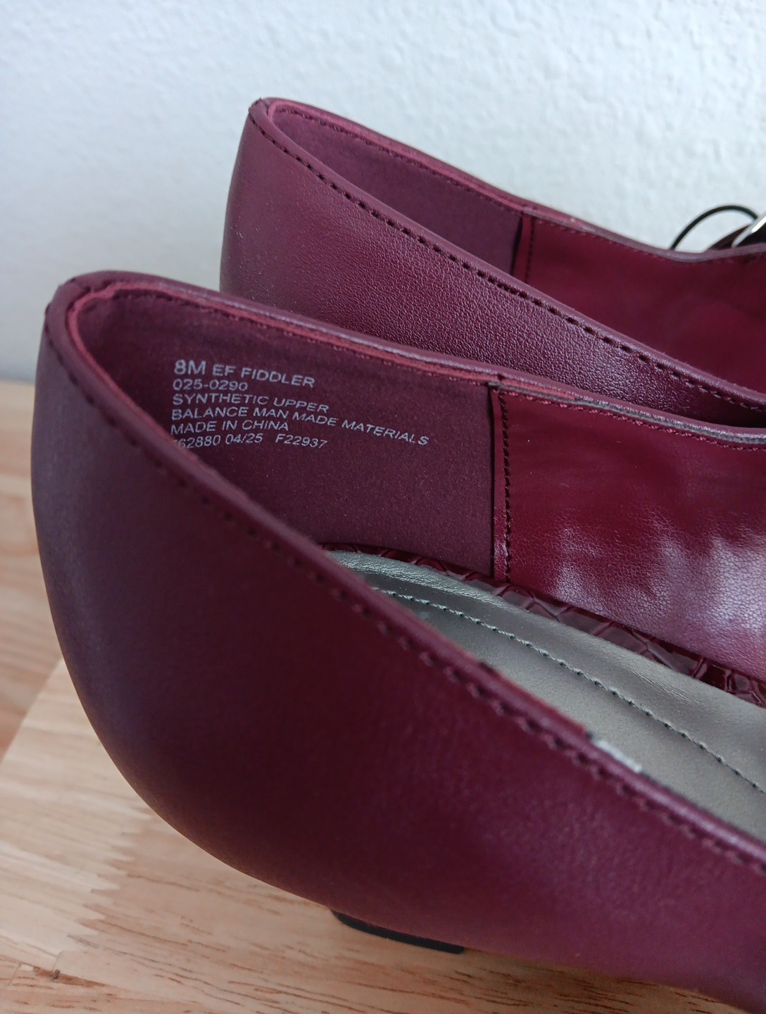 east 5th Fiddler Womens Round Closed Toe Block Heel Pumps, Burgundy Sz 8M