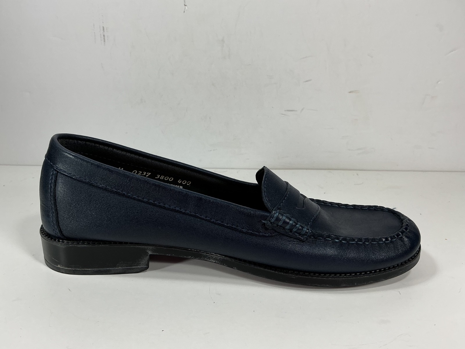 GH Bass Weejuns Kathleen Leather Penny Loafers Women 9 M Blue Slip On Comfort