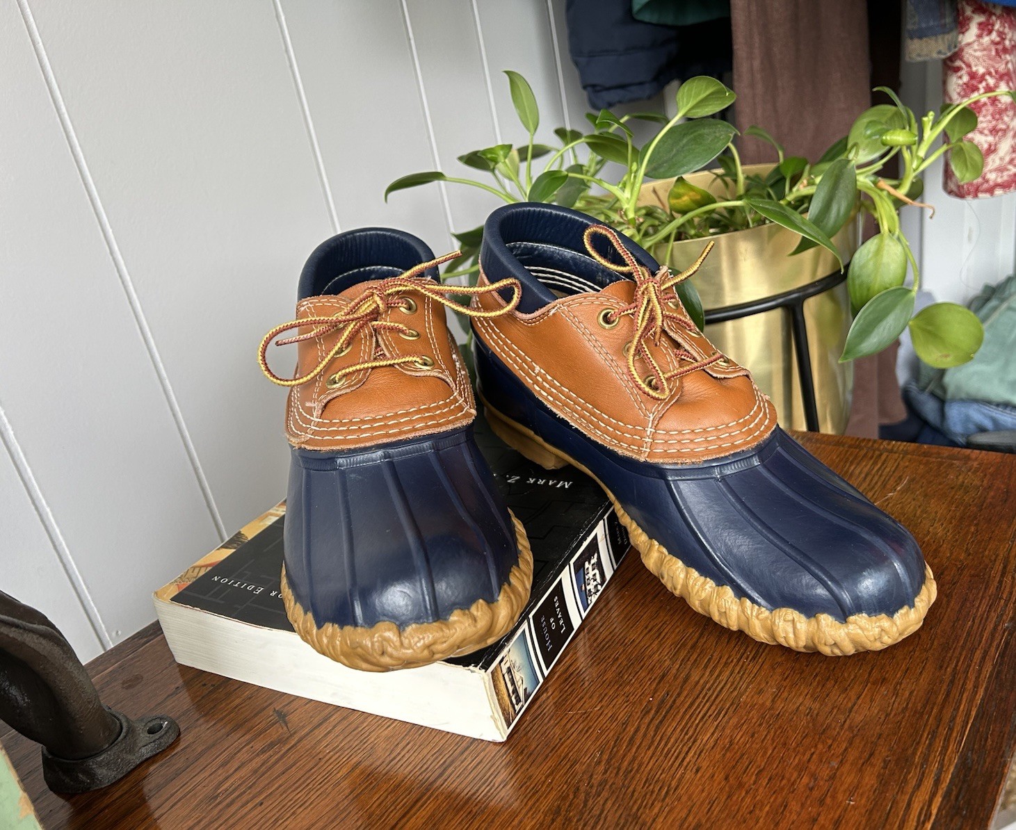 VTG 70s LL Bean Boot OG Womens Maine Hunting Shoe Gumshoe Duck Boots Low Size 9