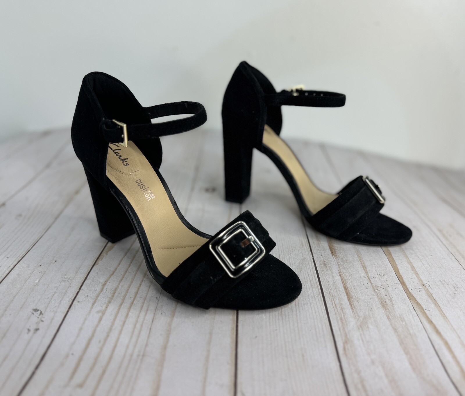 Clarks «Curtain Shine» Black Suede Block Heel Sandals US 6/ UK 3.5/ EU 36