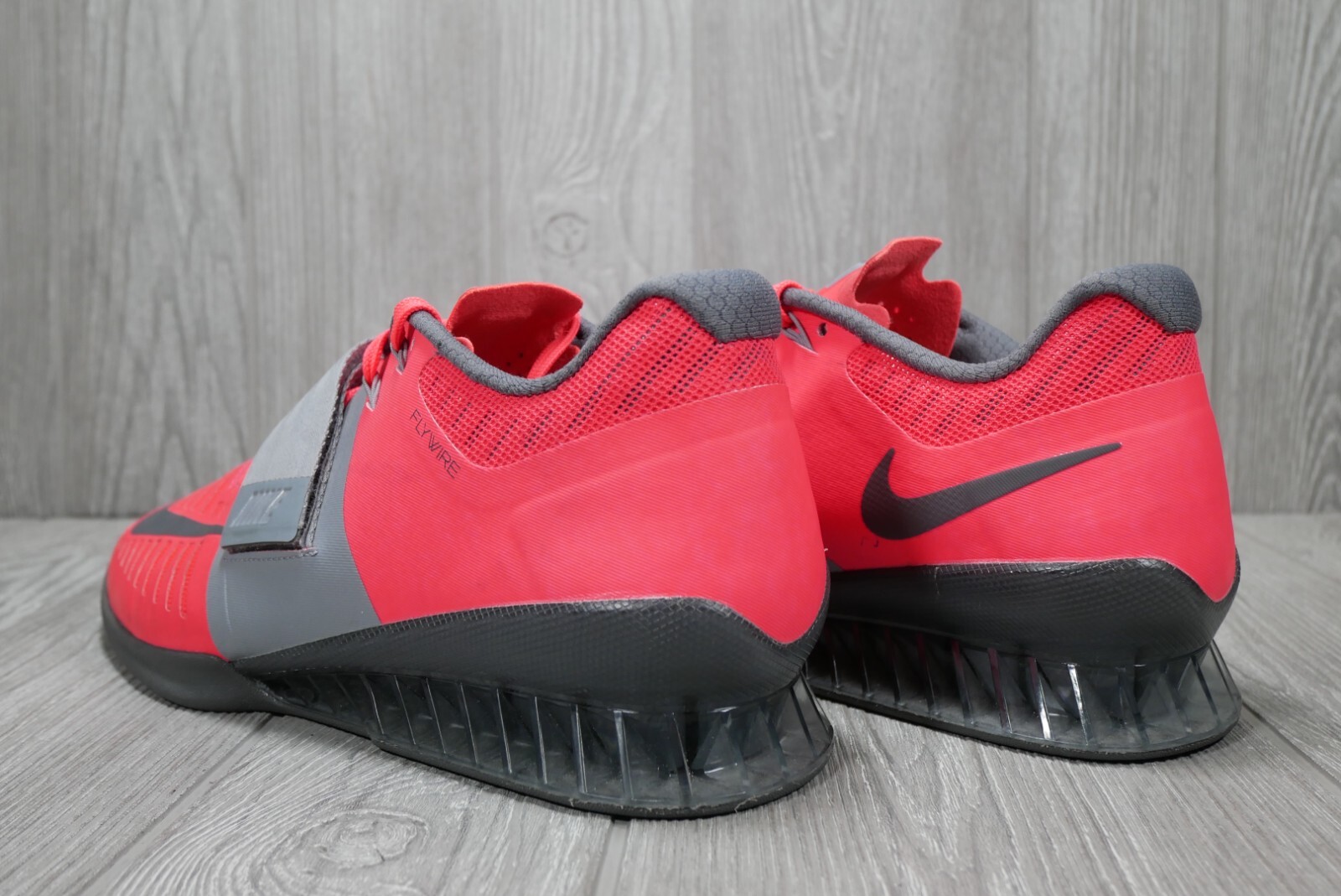 (Excellent Condition) Nike Romaleos 3 Womens 11 Mens 9.5 Pink Shoes 878557-600