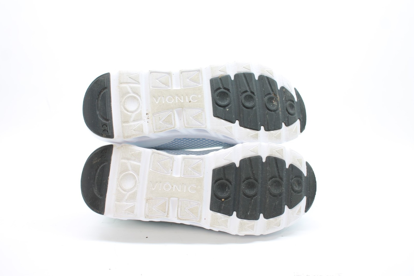 Vionic Women’s Priscilla Sneakers Floor Sample
