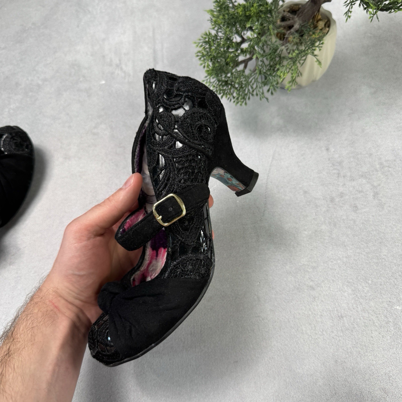 Irregular Choice Avant Garde Pumps Size 38 Us 7 Black