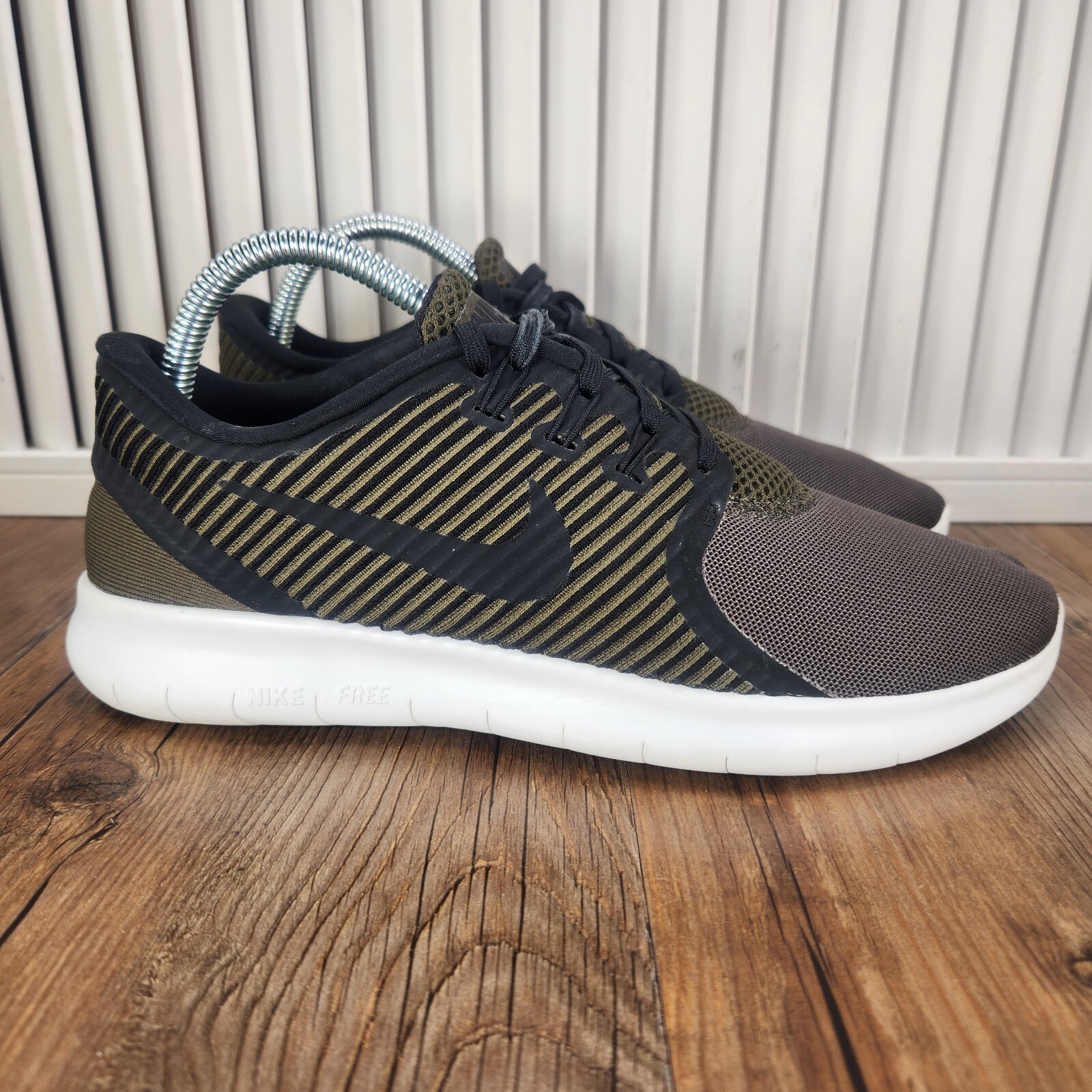 Nike Free RN 2016 CMTR Women Sz 8.5 (Men 7) Green Running Workout Sneakers Shoes