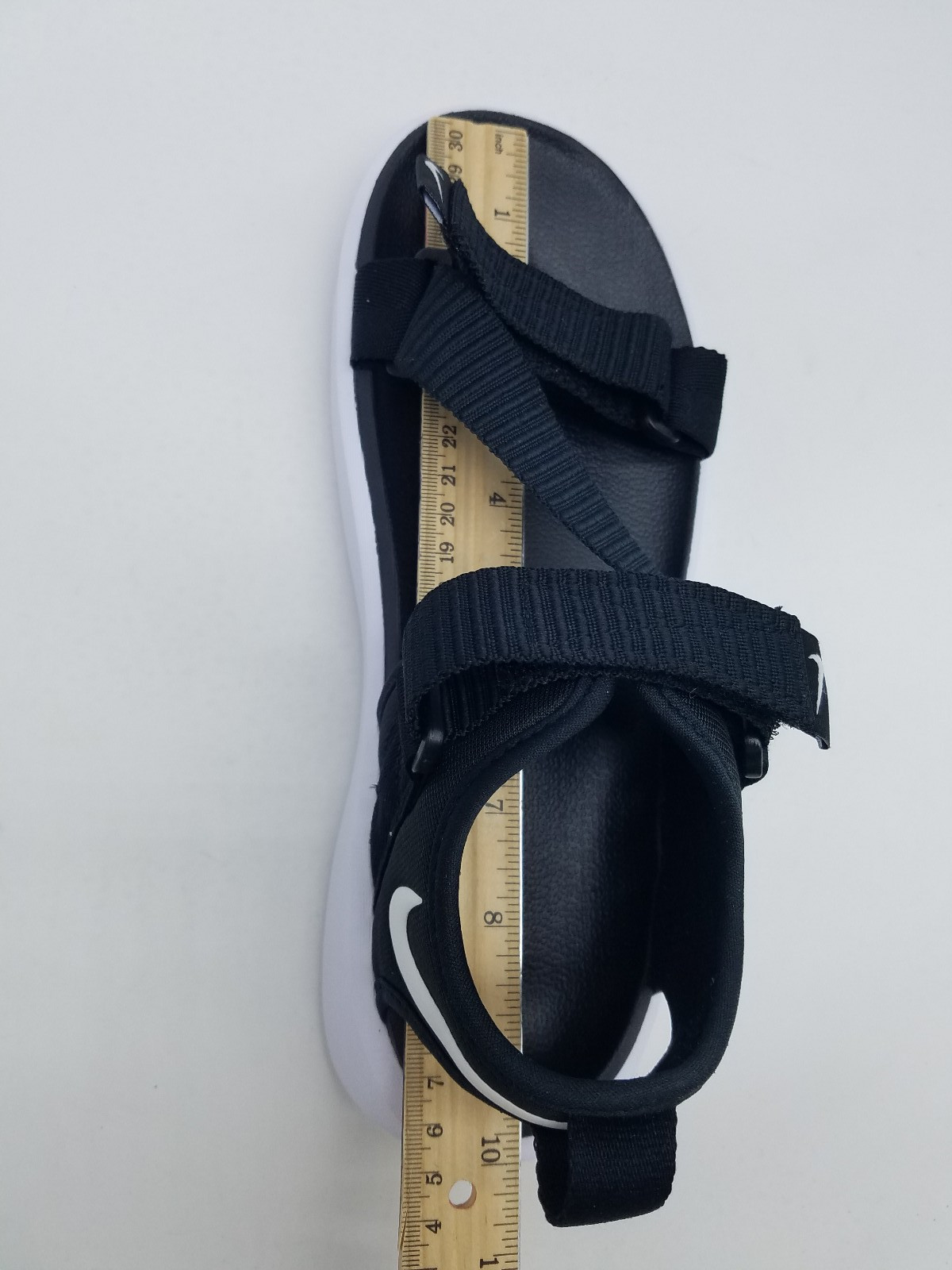 Nike Vista Women’s Size 9 Sport Sandals Black *Worn once