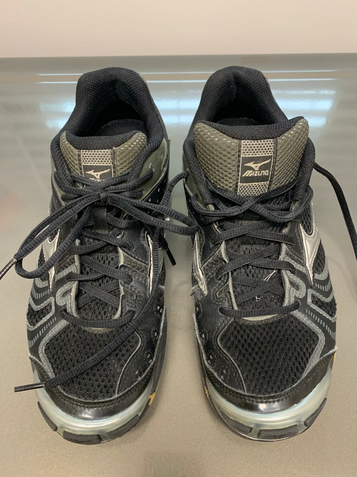 Mizuno Wave Bolt 2 Volleyball Shoes Womens Size 9 9KV-38605 Black Gray