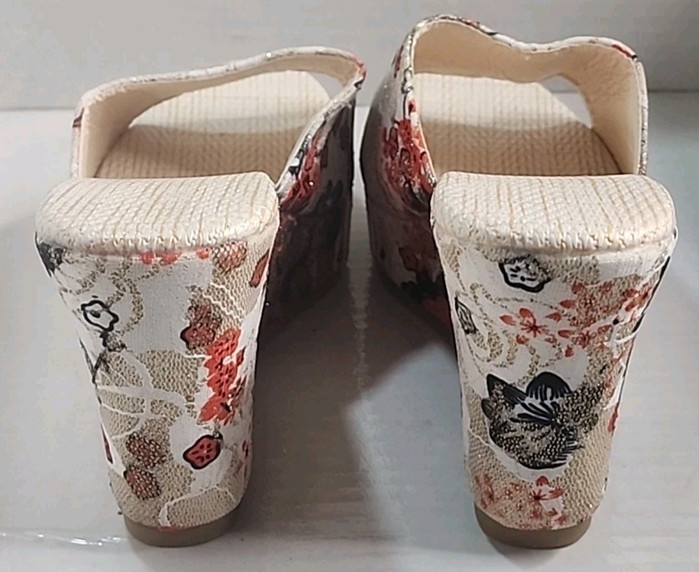 Orange Beige & Gold Open Toe Wedge Floral Shiny Cloth Sandals Size 10 (T184)
