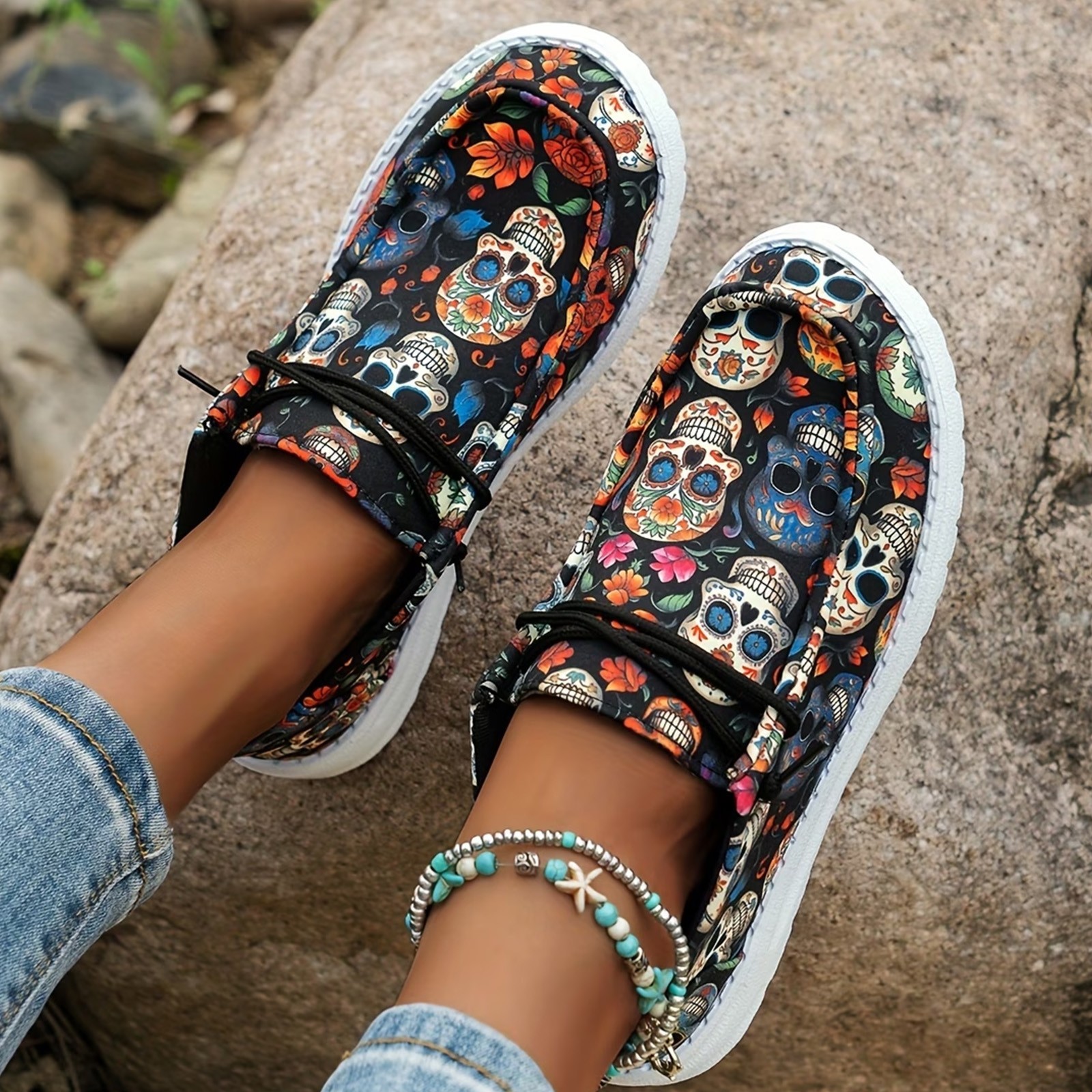 Women’s Casual Lightweight Flat Boat Shoes Skull Print Breathable Canvas Shoes