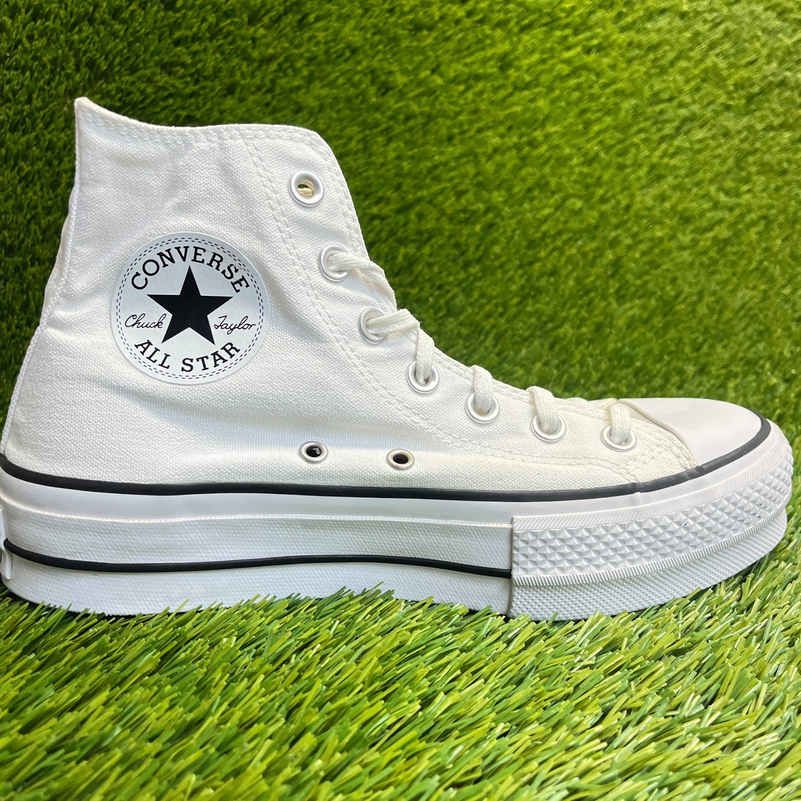 Converse Chuck Taylor All Star Lift High Womens Size 7 Athletic Shoes Sneakers