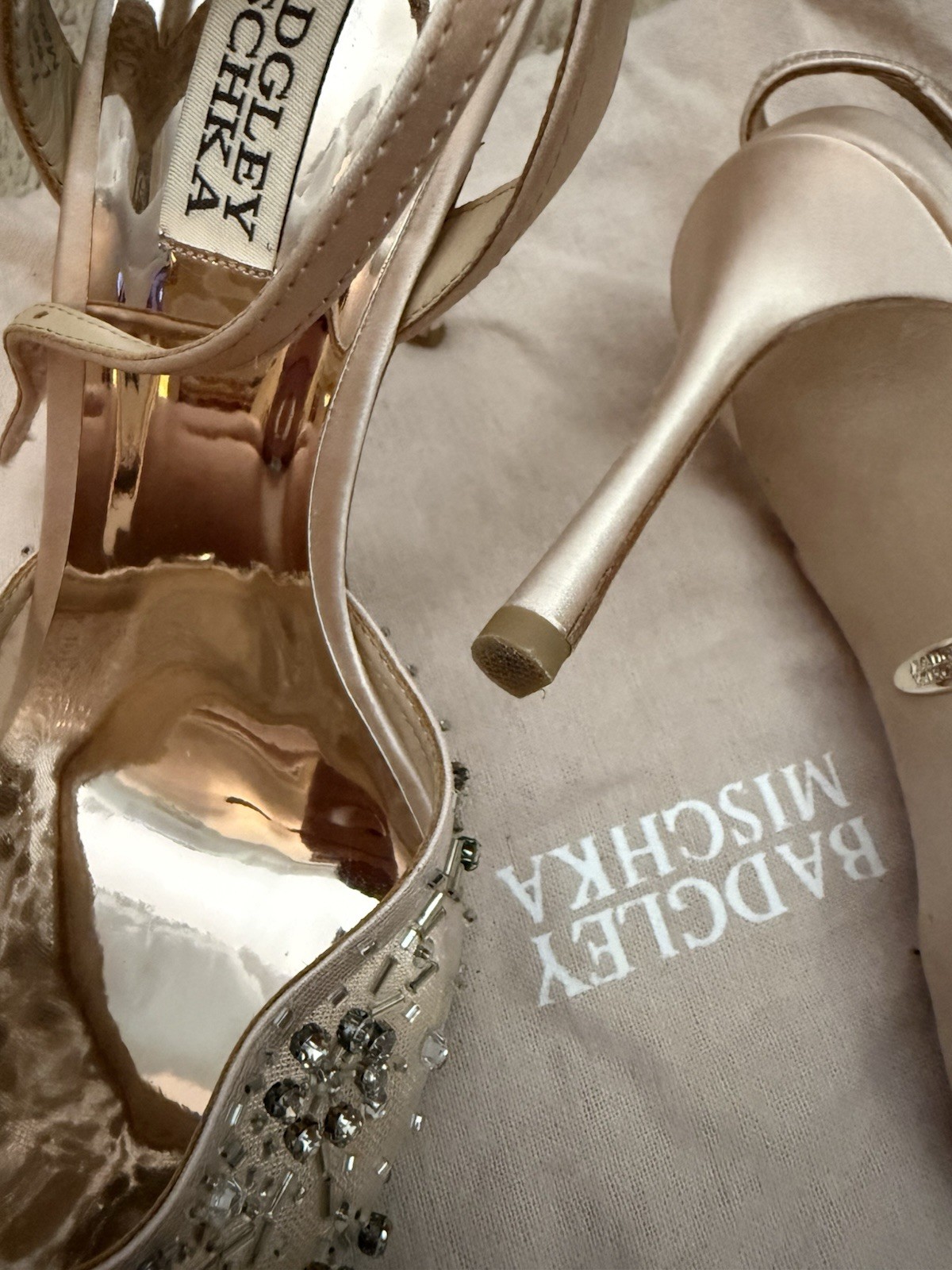 Badgley Mischka Beige Rhinestone Pointed Toe Slingback Ankle Strap Heels 8.5