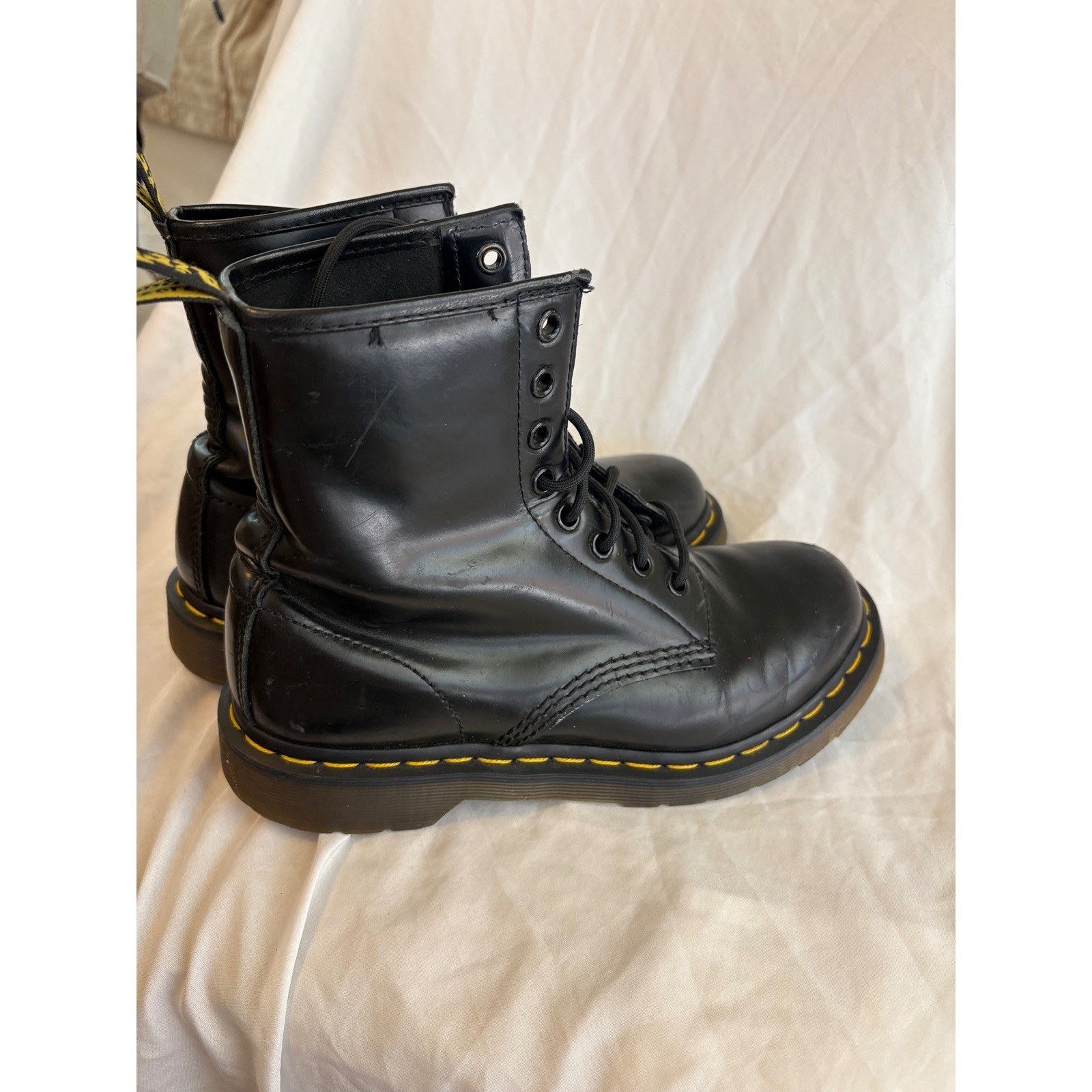 Dr. Martens 1460 Smooth Black Leather 8-Eye Lace Up Combat Boots Women 8 US L