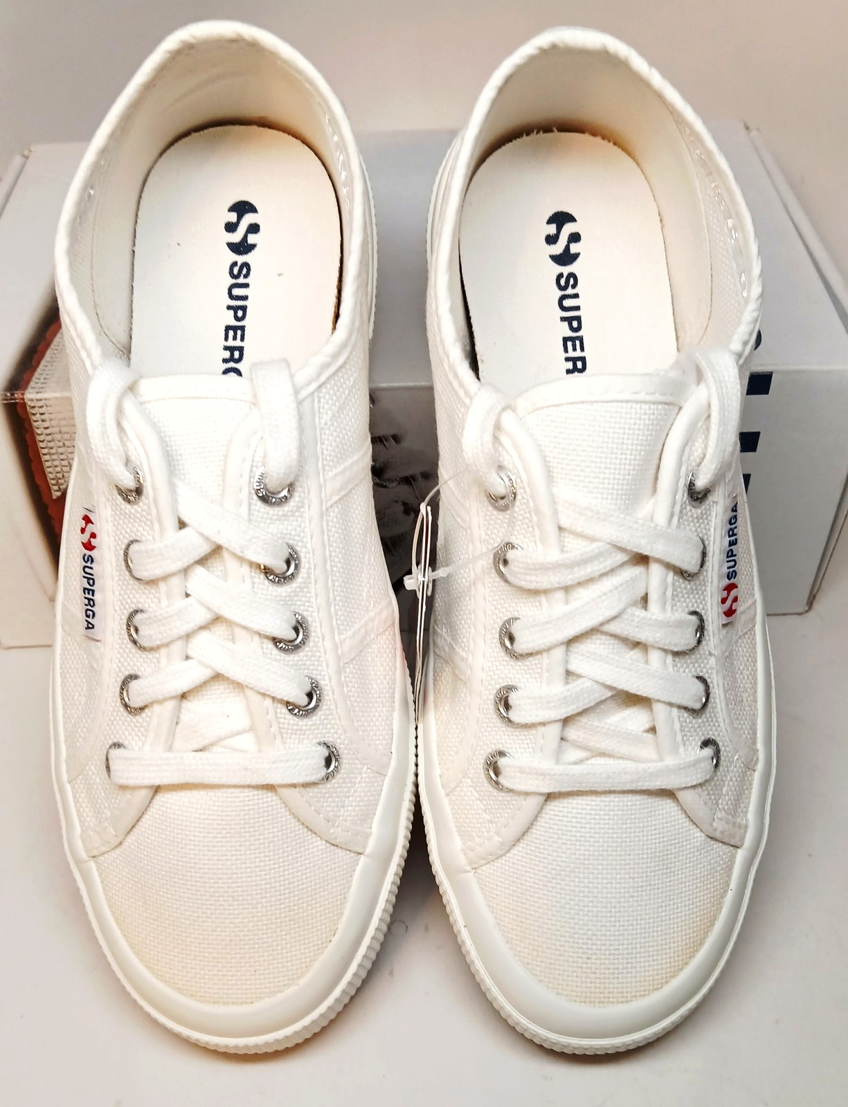 Superga 2750 Cotu Classic Sneaker White Lace up Women’s Size 6 1/2 M