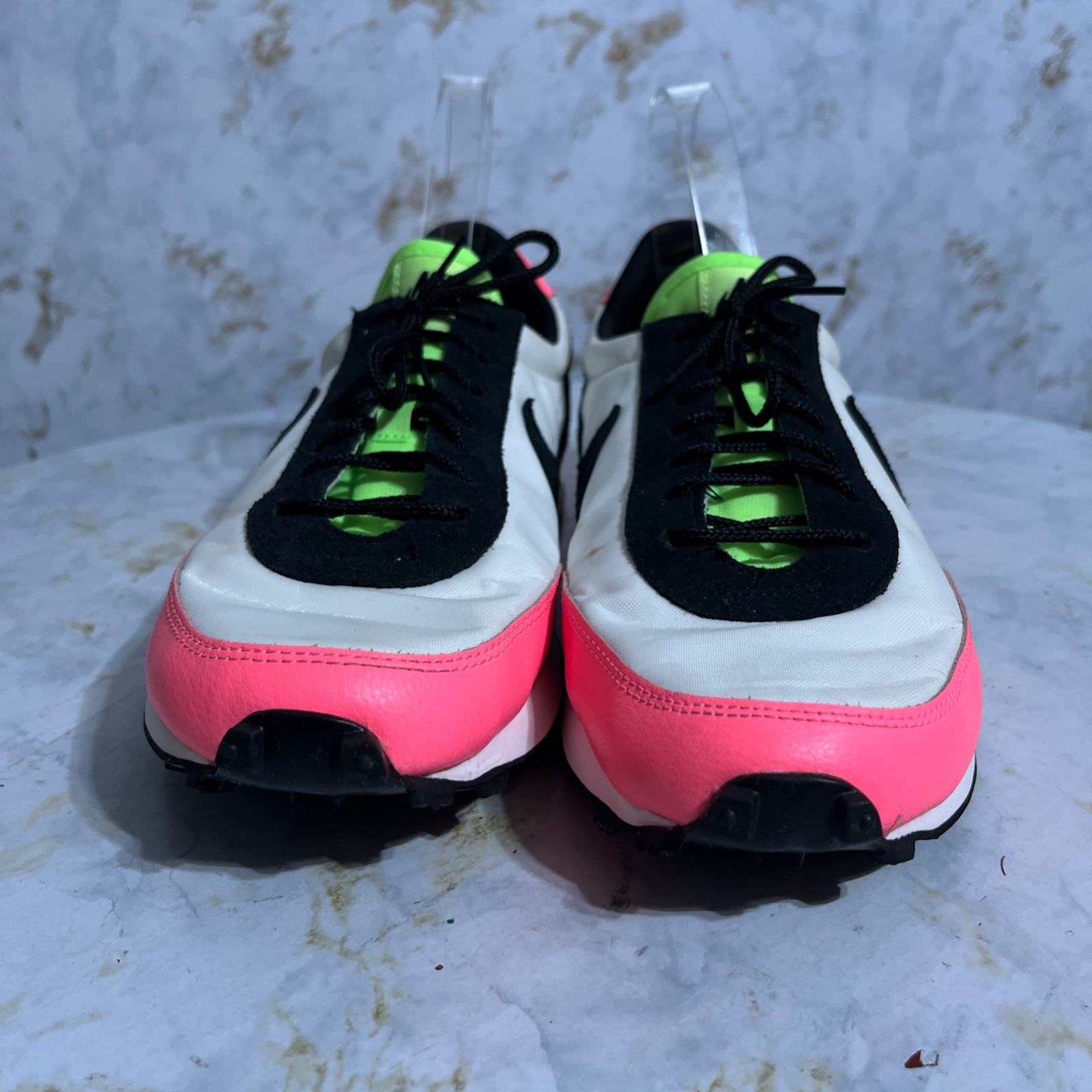 Nike Daybreak Womens Size 9 Shoes White Pink Orange Athletic Low Trainer Sneaker