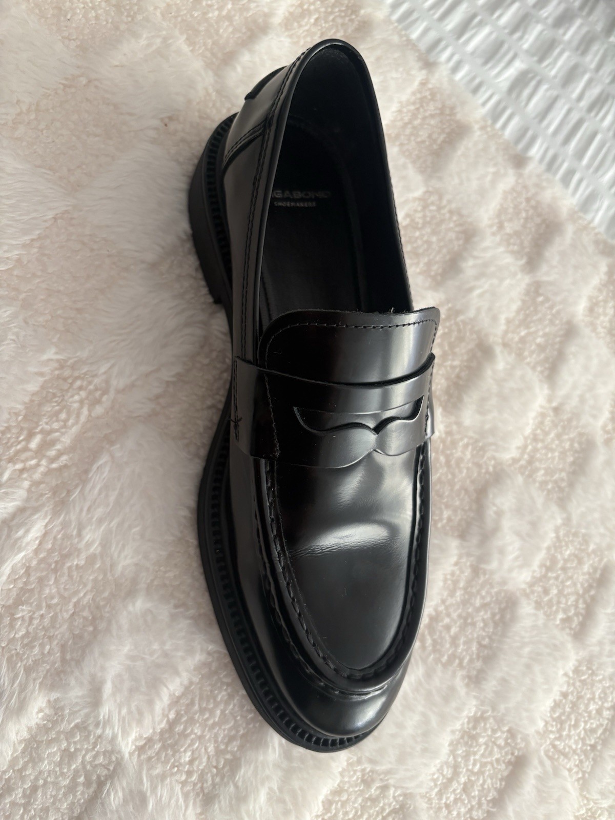 Excellent Vagabond Penny Loafers Size 8 Women’s