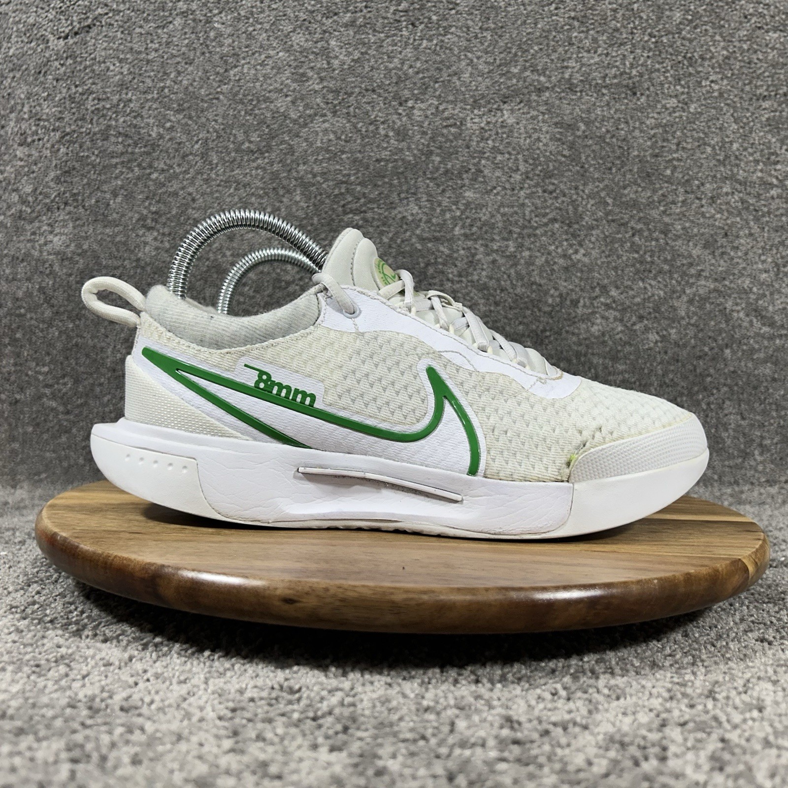 Nike Court Air Zoom Pro 8mm DV3285-103 Women’s Size 7.5 White Green Shoes Used
