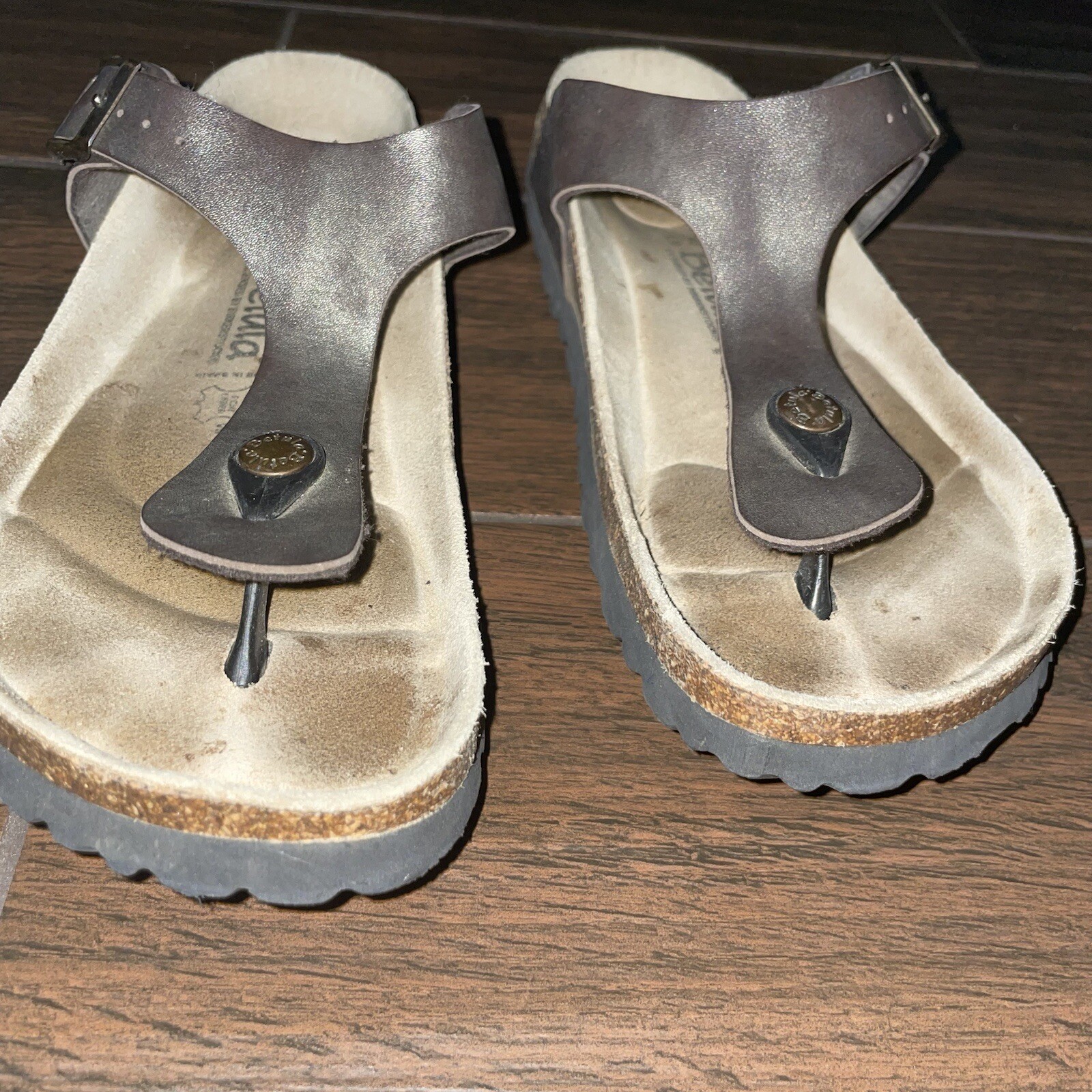 RARE Birkenstock Betula Gizeh Sandals 40 L9 Slides Bronze Metallic