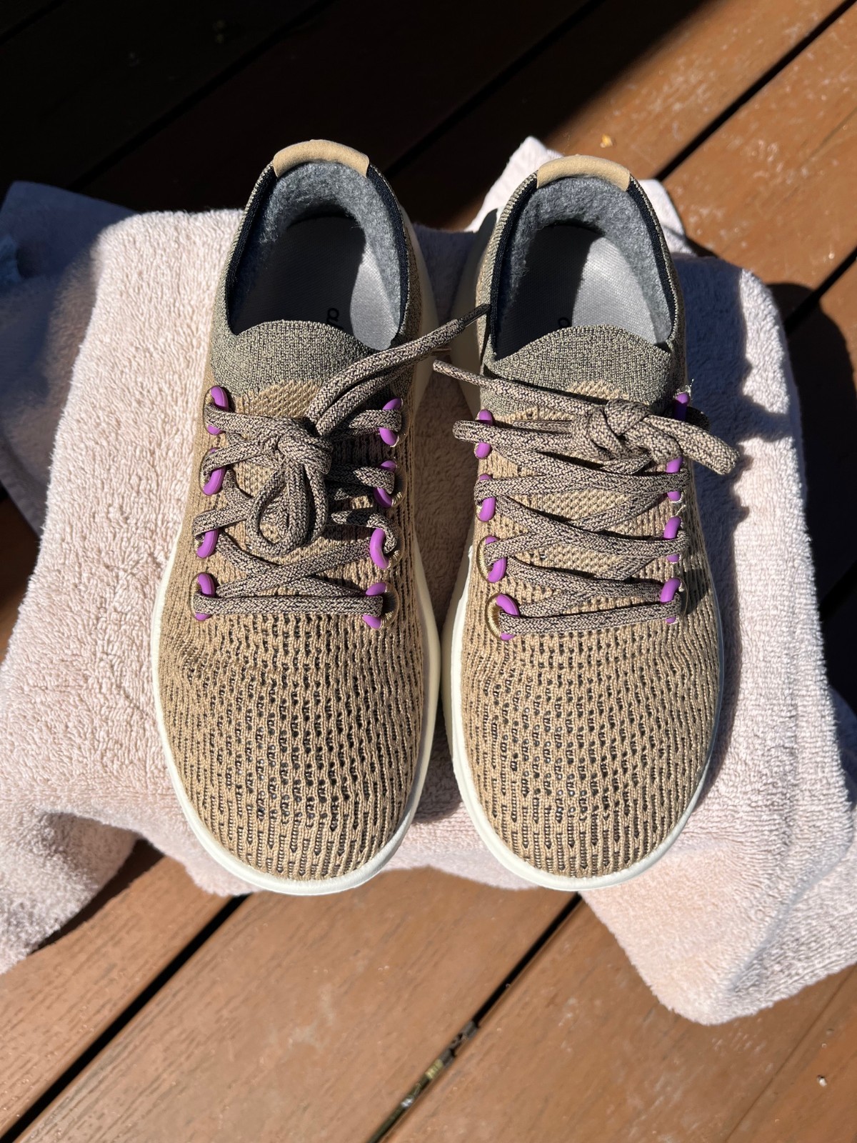 Allbirds Tree Dasher Women’s Sneakers – Size 7, Hazy Beige, New W/O Box