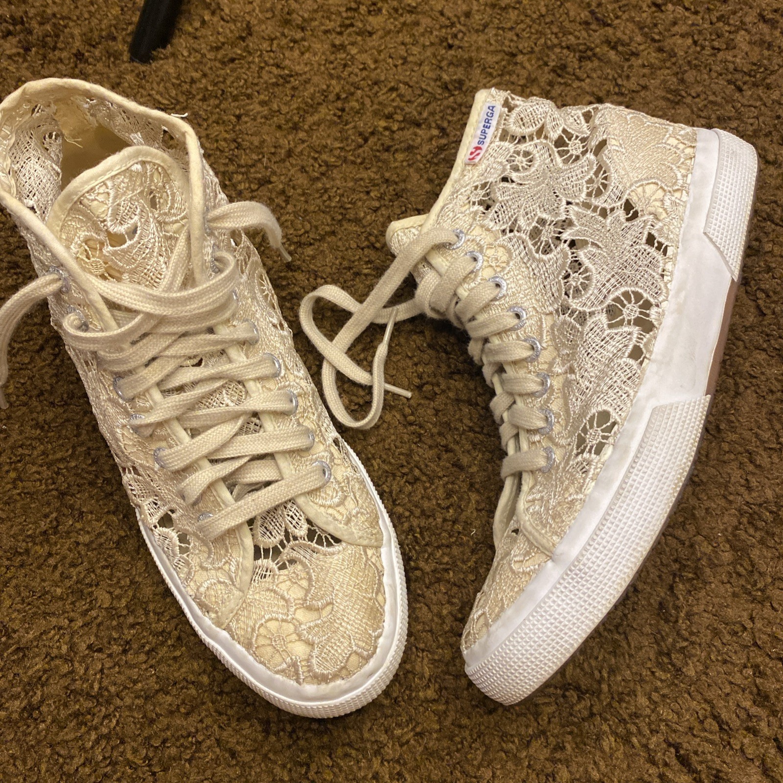 Superga Lace High Top Floral Sneakers US 9 EUR 40 Beige Lacey Flower Ivory Shoes