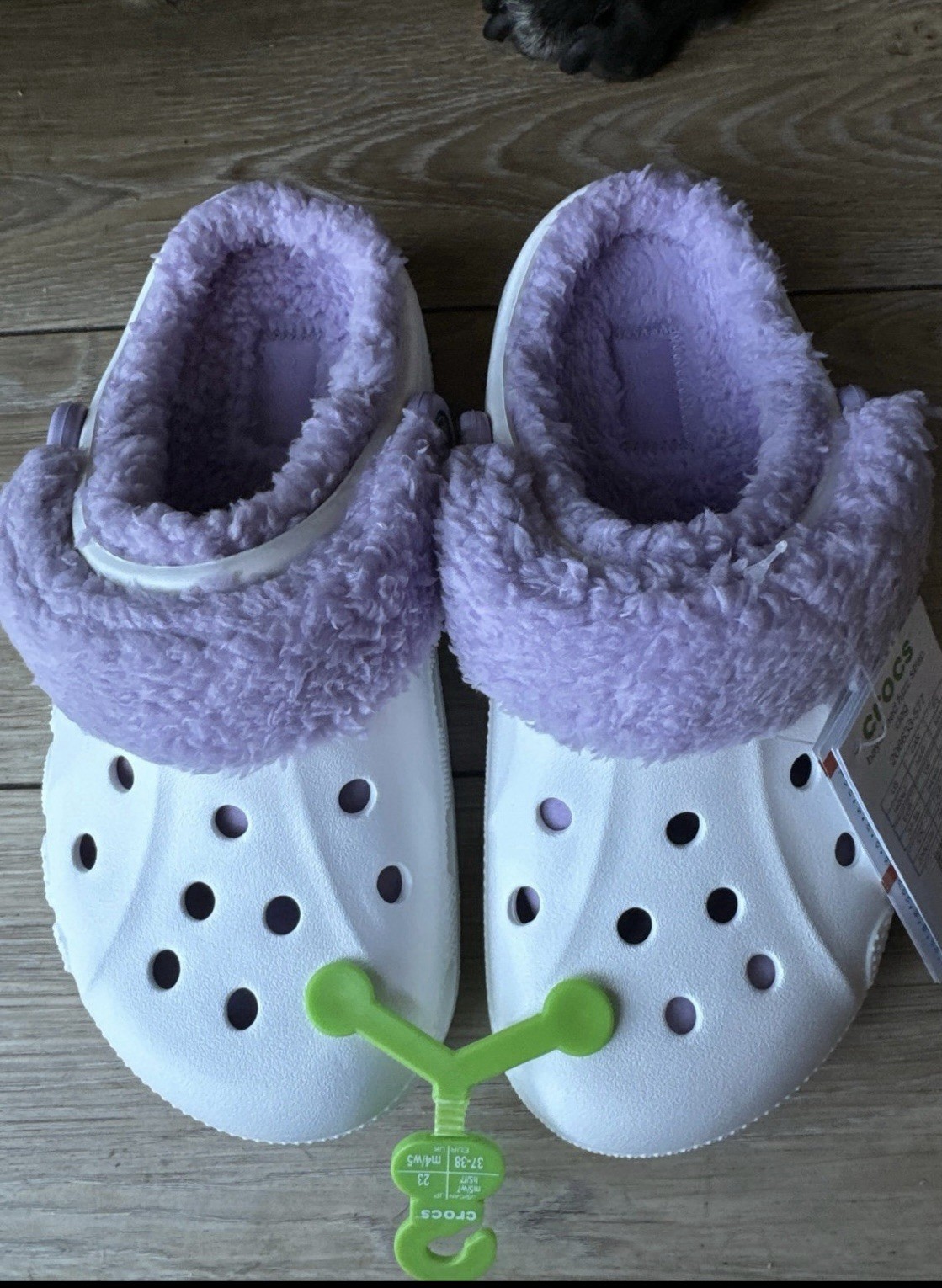 CROCS BAYA LINED FUZZ-STRAP CLOG 206633-577 WHITE UNISEX US W7/M5