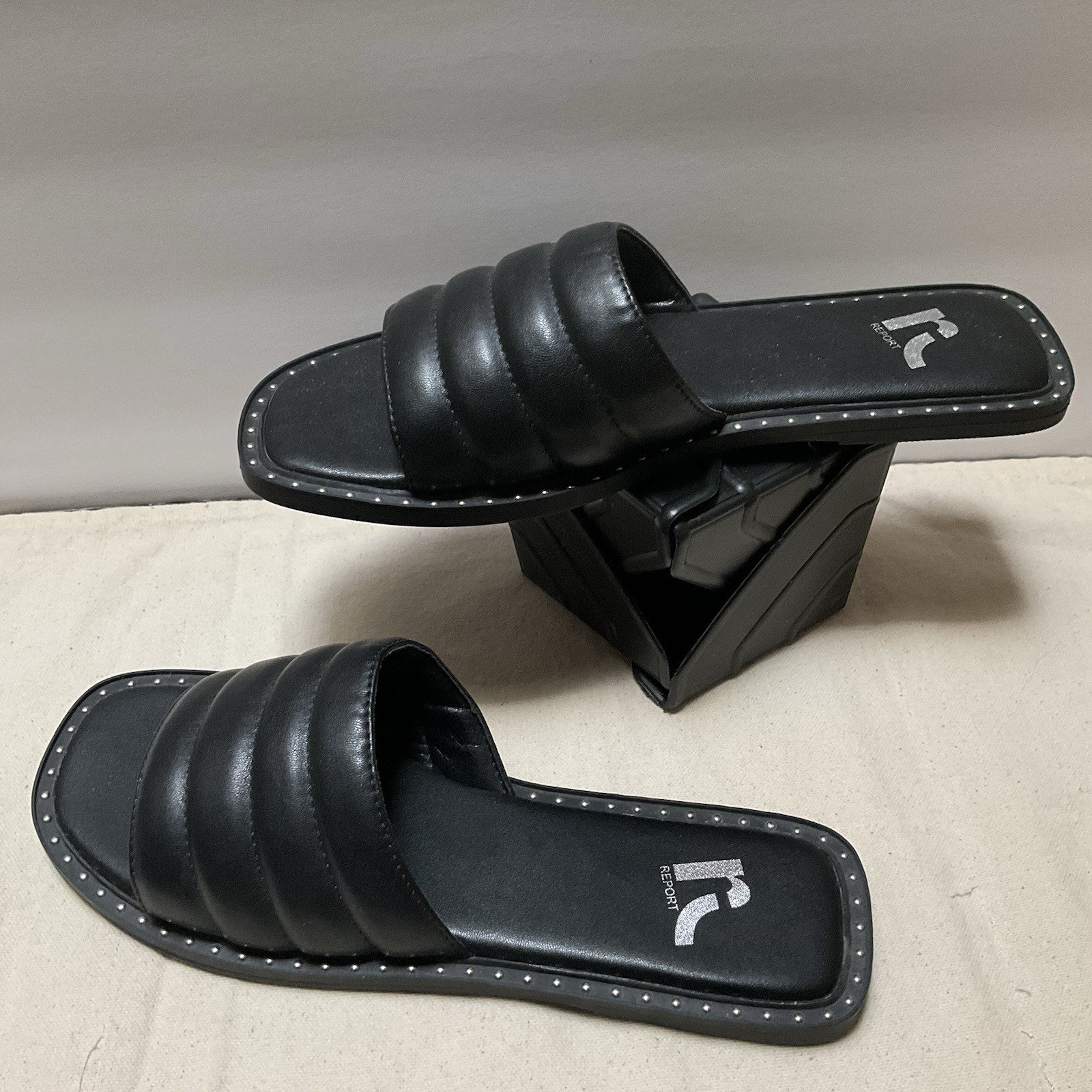 REPORT 7.5 Black Silver Studs Slide Sandals NWOT Black Puff Slip On