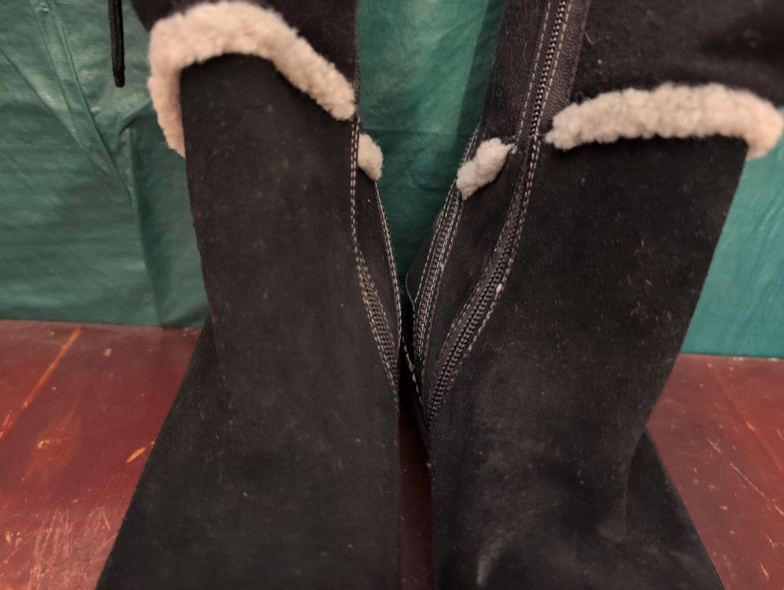White Mountain Teague Black Suede Winter Boots Womens Size 7M Fleece Lined