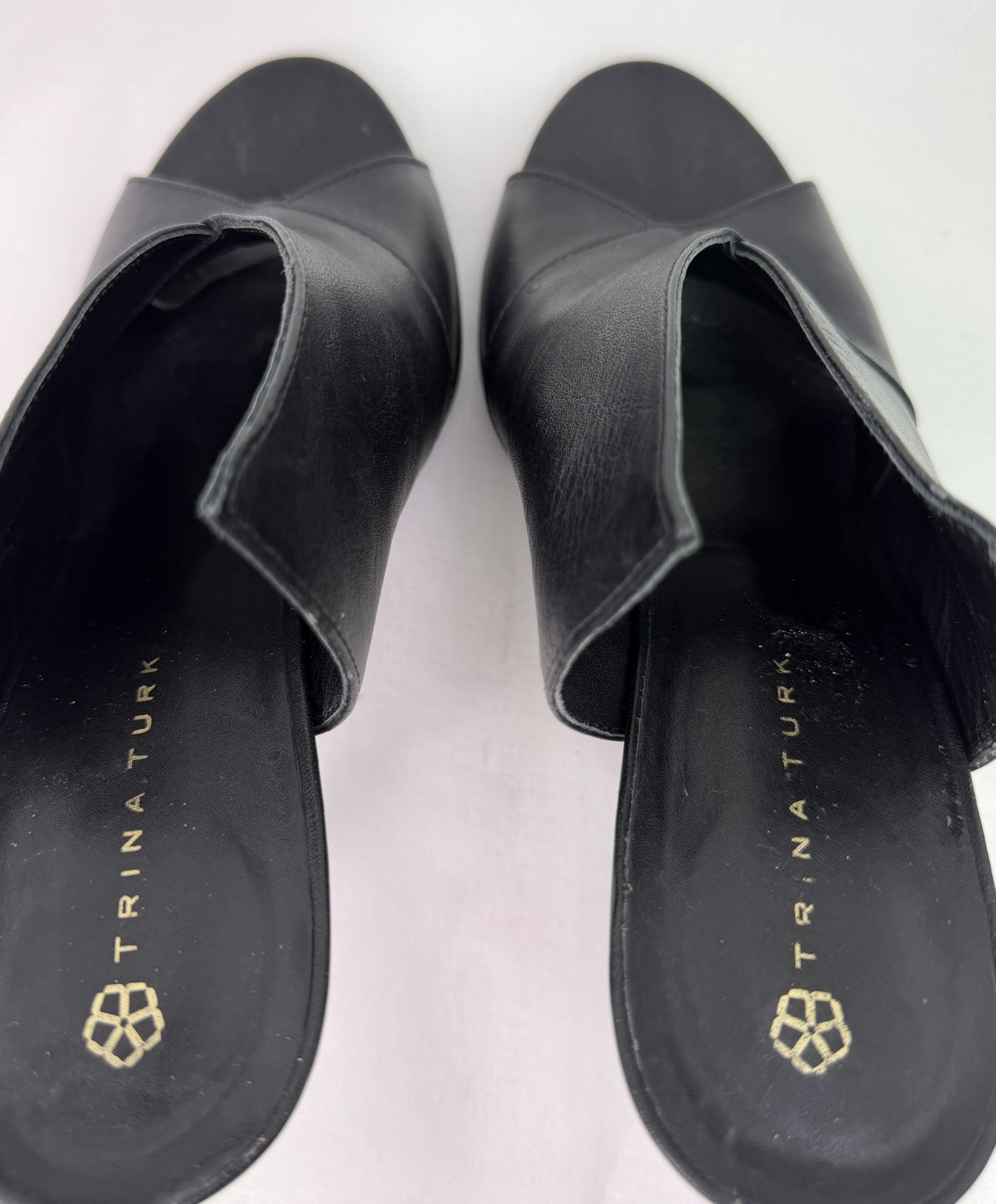 Trina Turk Black Leather Mule Heels 7.5M Peep Toe Slide Stiletto Brazil 4 Inch