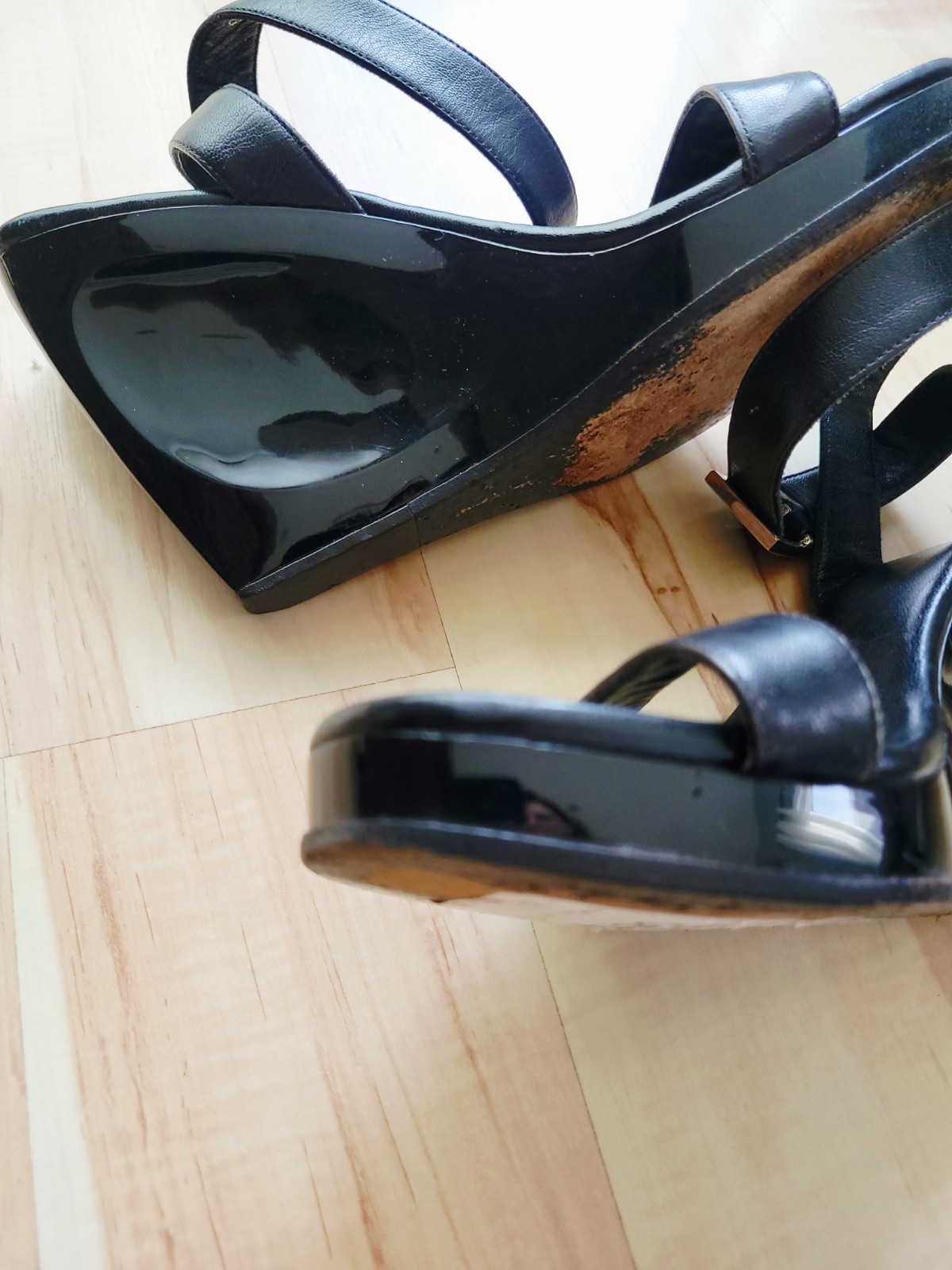 Gucci Ankle Strap Wedges Heels Black Size 6/12B
