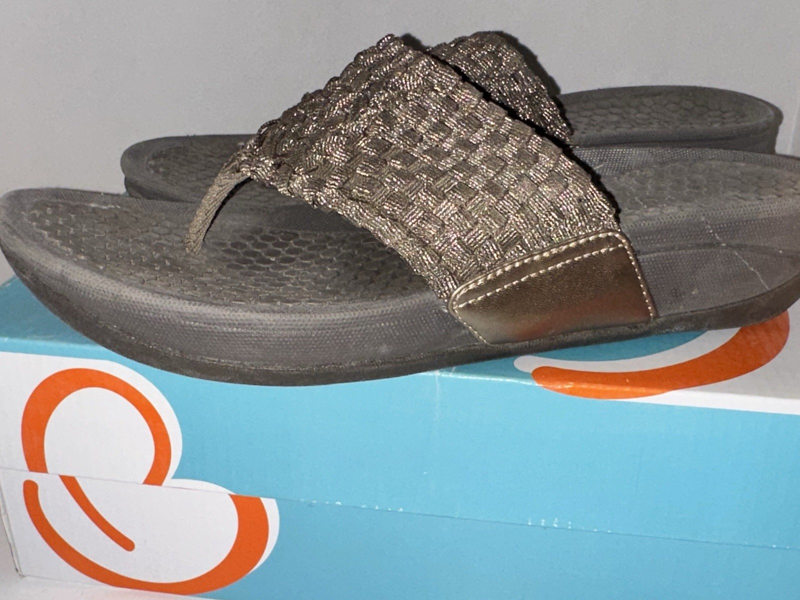Bare Traps Denna Women’s Comfort Sandal Bronze Size 9.5 In Box