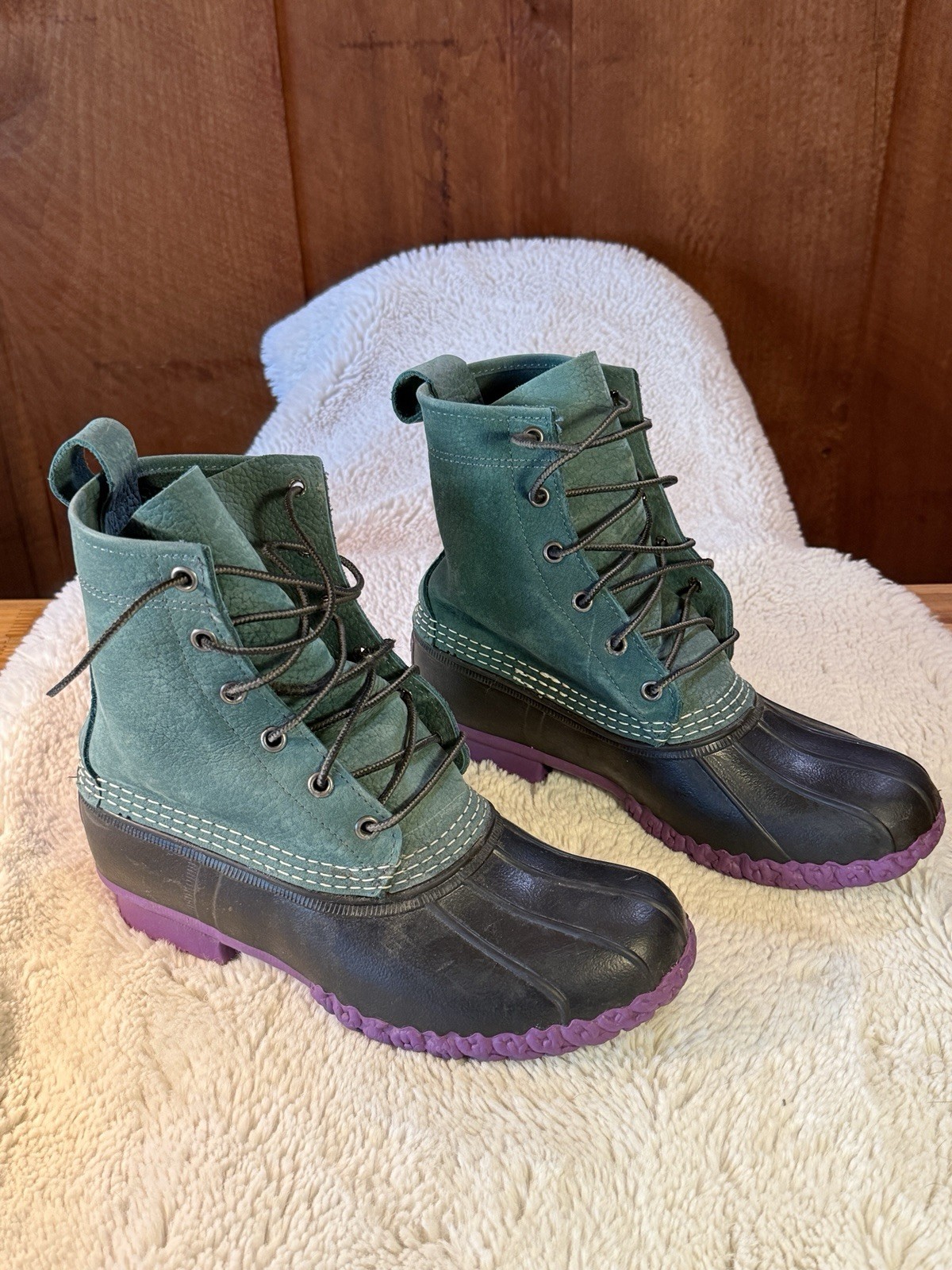 Rare LL Bean Women’s 8M Duck Boots Limited Edition Teal Purple Excellent Cond.