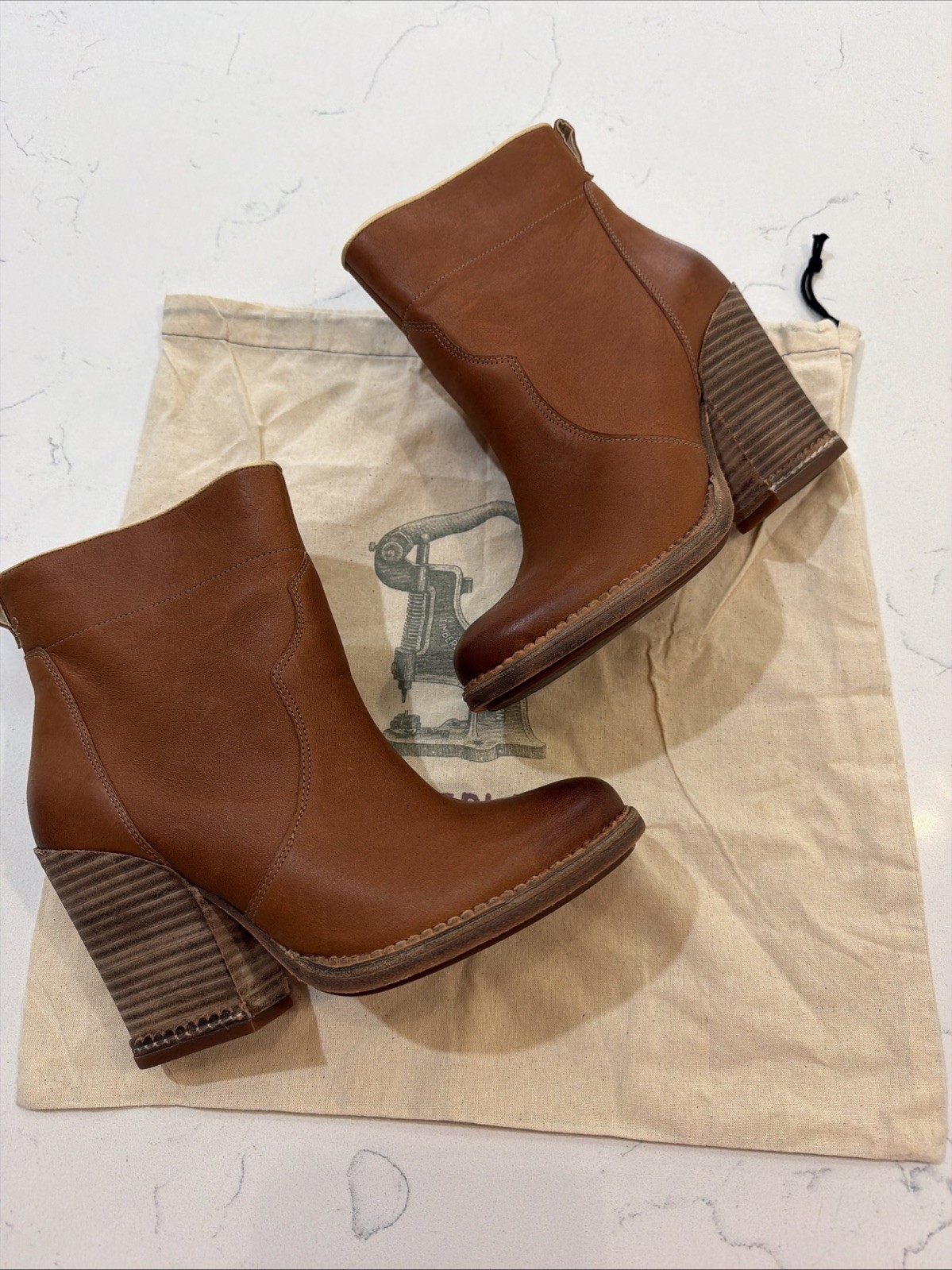 TIMBERLAND BOOT COMPANY MARGE SHORT PULL ON BOOT «TAN» WOMEN’S US 7 New W/Bag