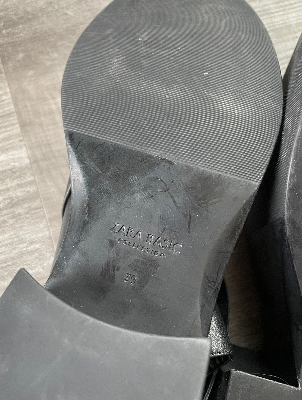ZARA Leather Ankle Boots Buckles Booties Size 39 or US 8 See Description