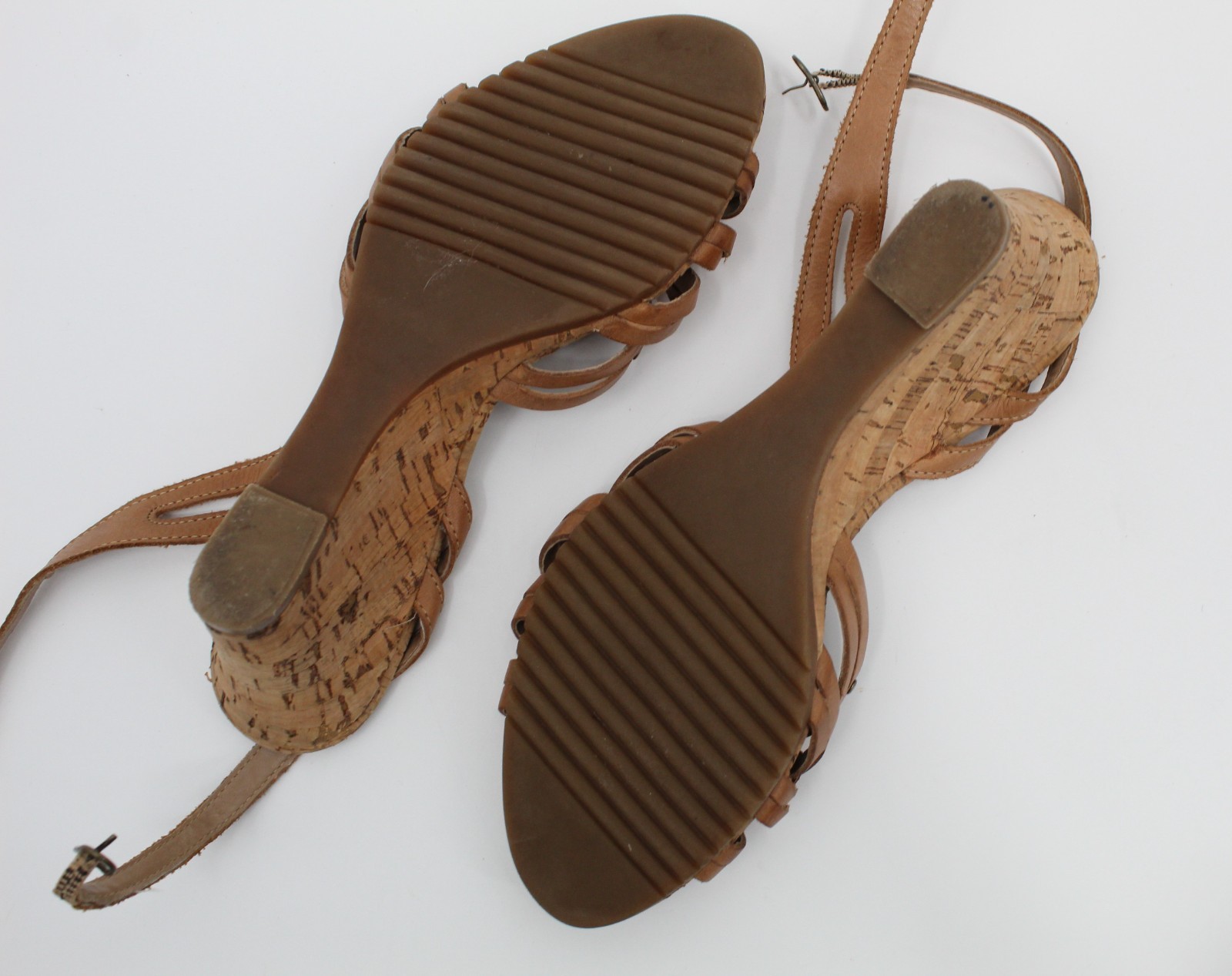 VINTAGE 1970s Strappy Beaded Leather Sandals Cork Wedge Heel Sz 8.5W BOHO EARTHY